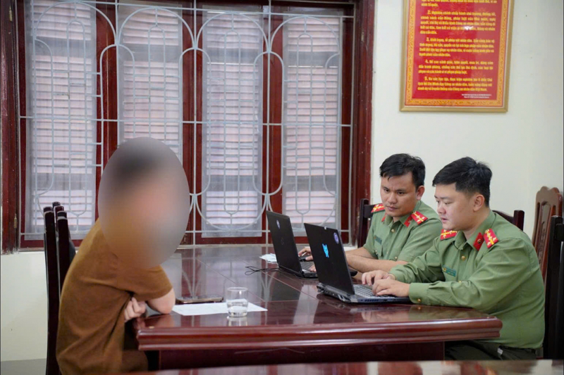 Đăng tin giả bằng AI, quản trị vi&ecirc;n Fanpage "Check in Điện Bi&ecirc;n" bị xử phạt - Ảnh 1.