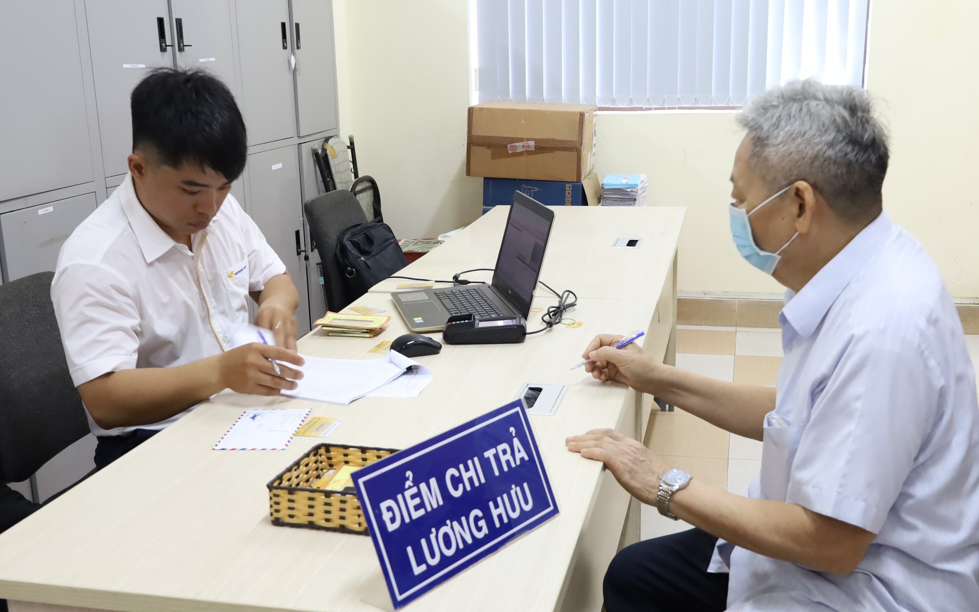 Cơ hội để người lao động tăng lương hưu từ tháng 5-2026