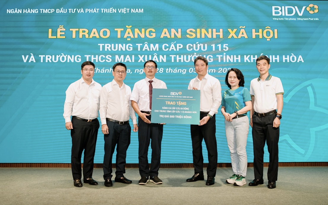 BIDV trao 1 tỉ đồng cho chương trình an sinh xã hội trên địa bàn tỉnh Khánh Hòa