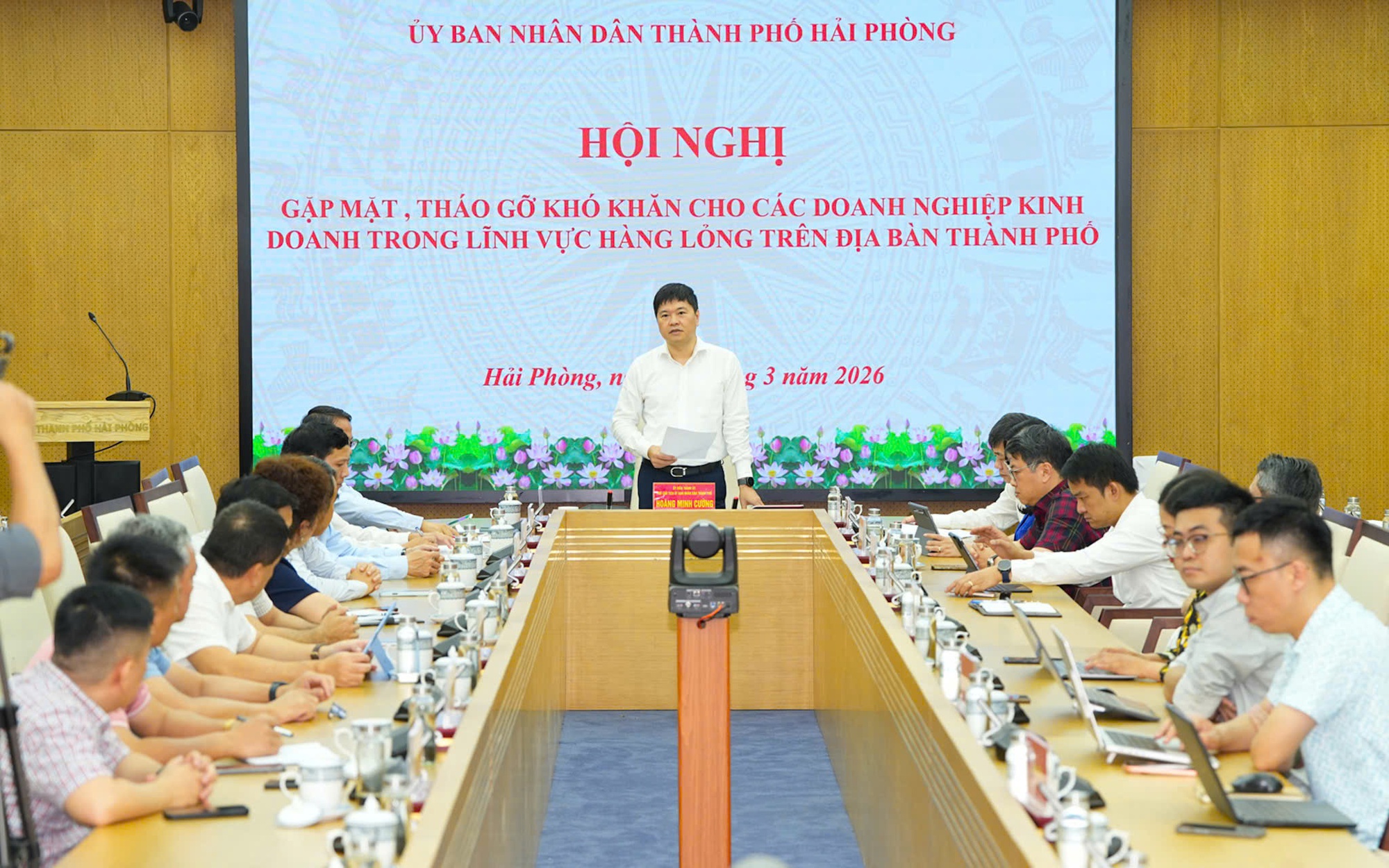 Hải Phòng xem xét thu phí 0 đồng sử dụng hạ tầng mặt hàng xăng, dầu, khí