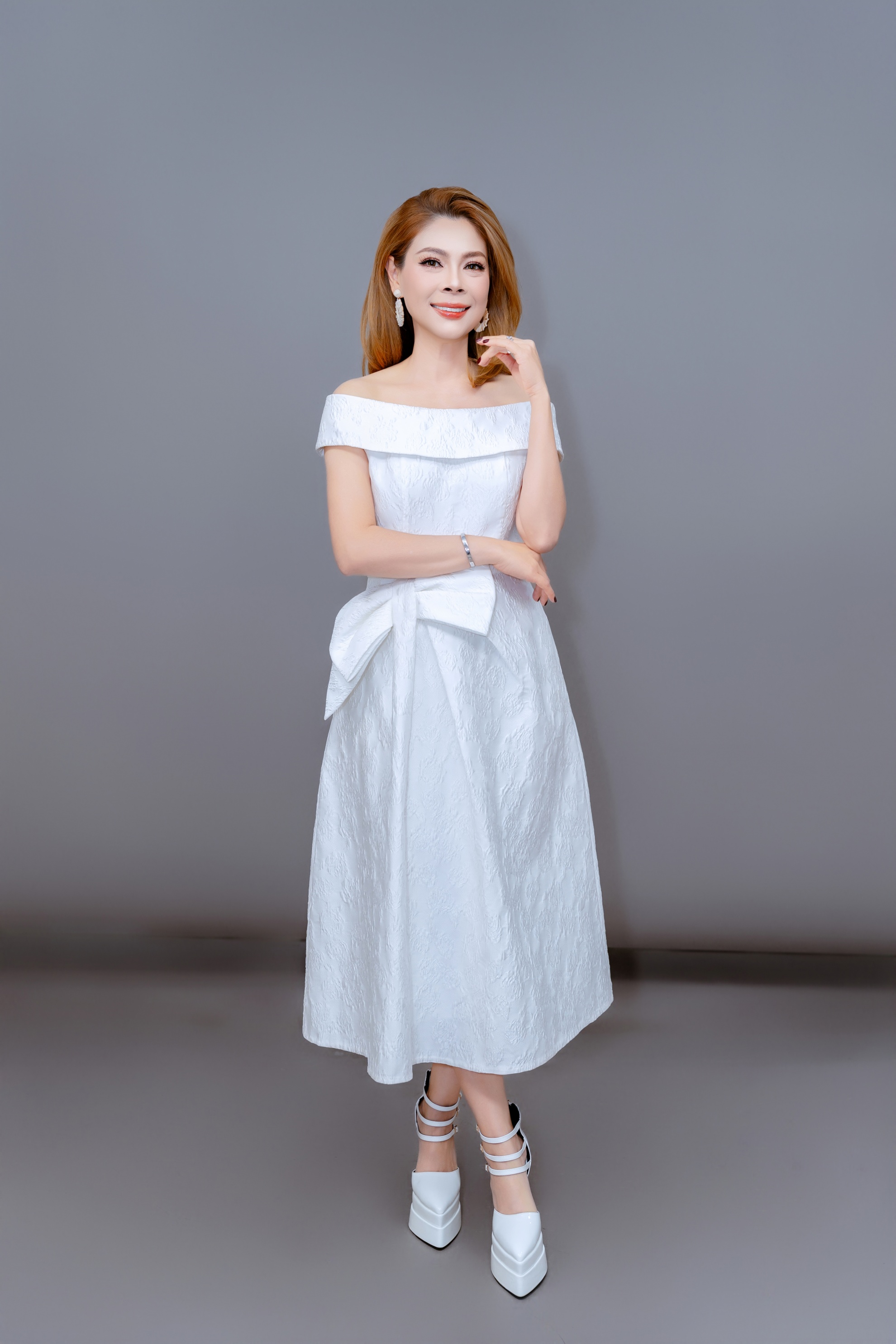 Thanh Thảo "su&yacute;t" th&agrave;nh gi&aacute;o vi&ecirc;n, Long Nhật được tặng v&agrave;ng "ăn Tết" - Ảnh 3.