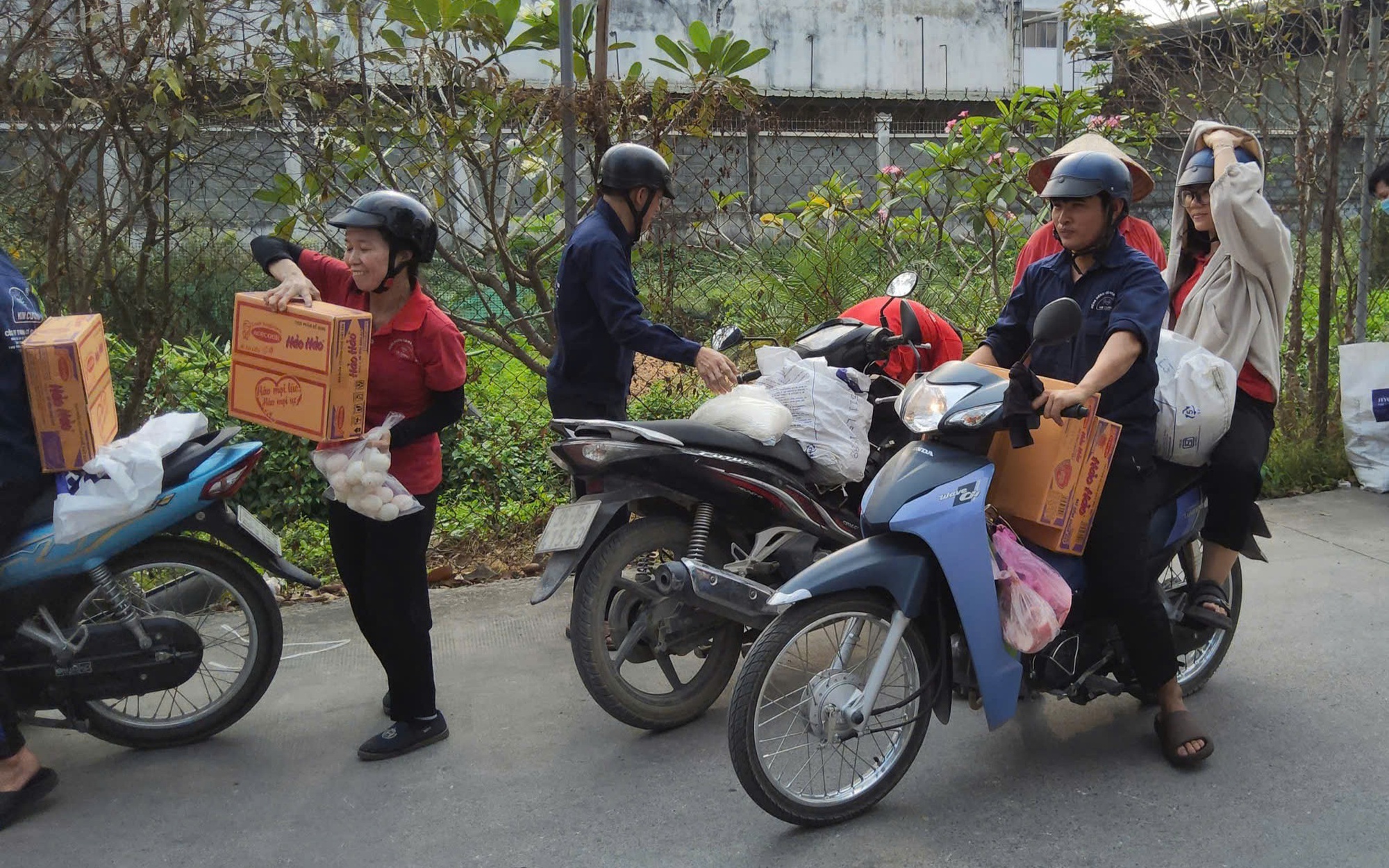 Nhẹ gánh lo toan