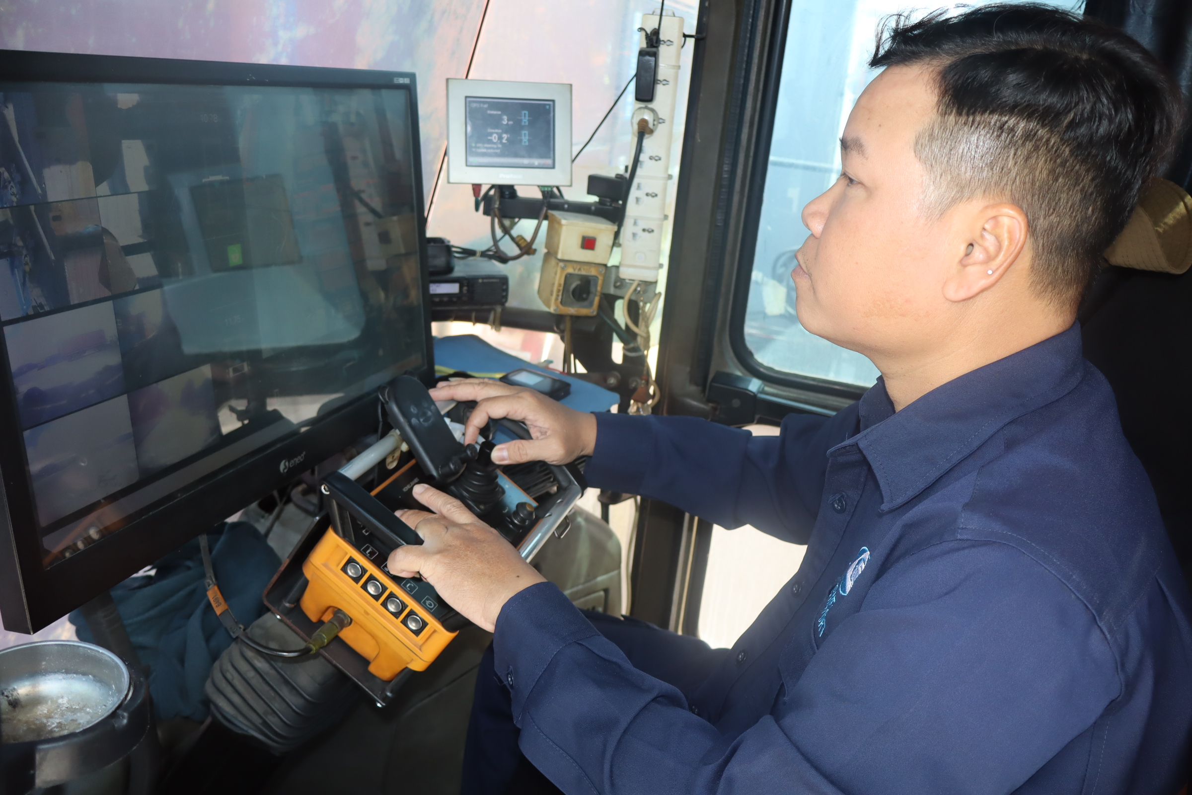 Cảng Bến Ngh&eacute;: Ph&uacute;c lợi tốt, người lao động y&ecirc;n t&acirc;m gắn b&oacute; - Ảnh 1.