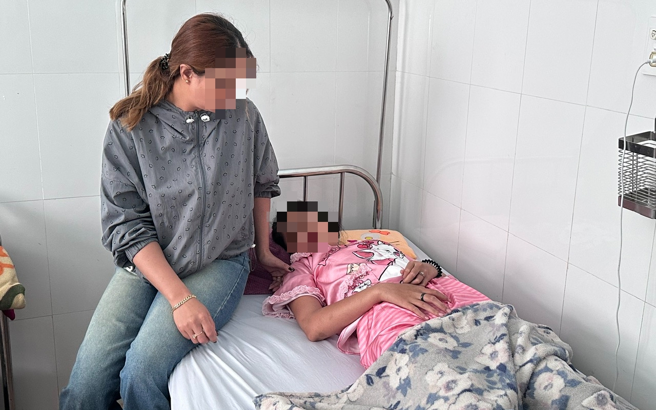 Nữ sinh lớp 7 gãy xương sườn nghi do bị bạn học đánh