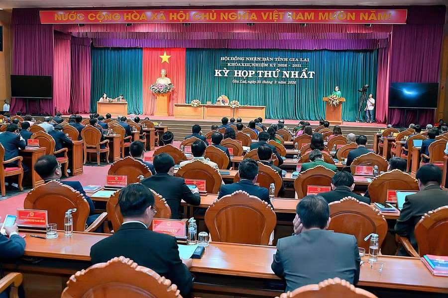 Gia Lai bầu các chức danh chủ chốt tại kỳ họp thứ nhất HĐND tỉnh khóa XIII - Ảnh 1.