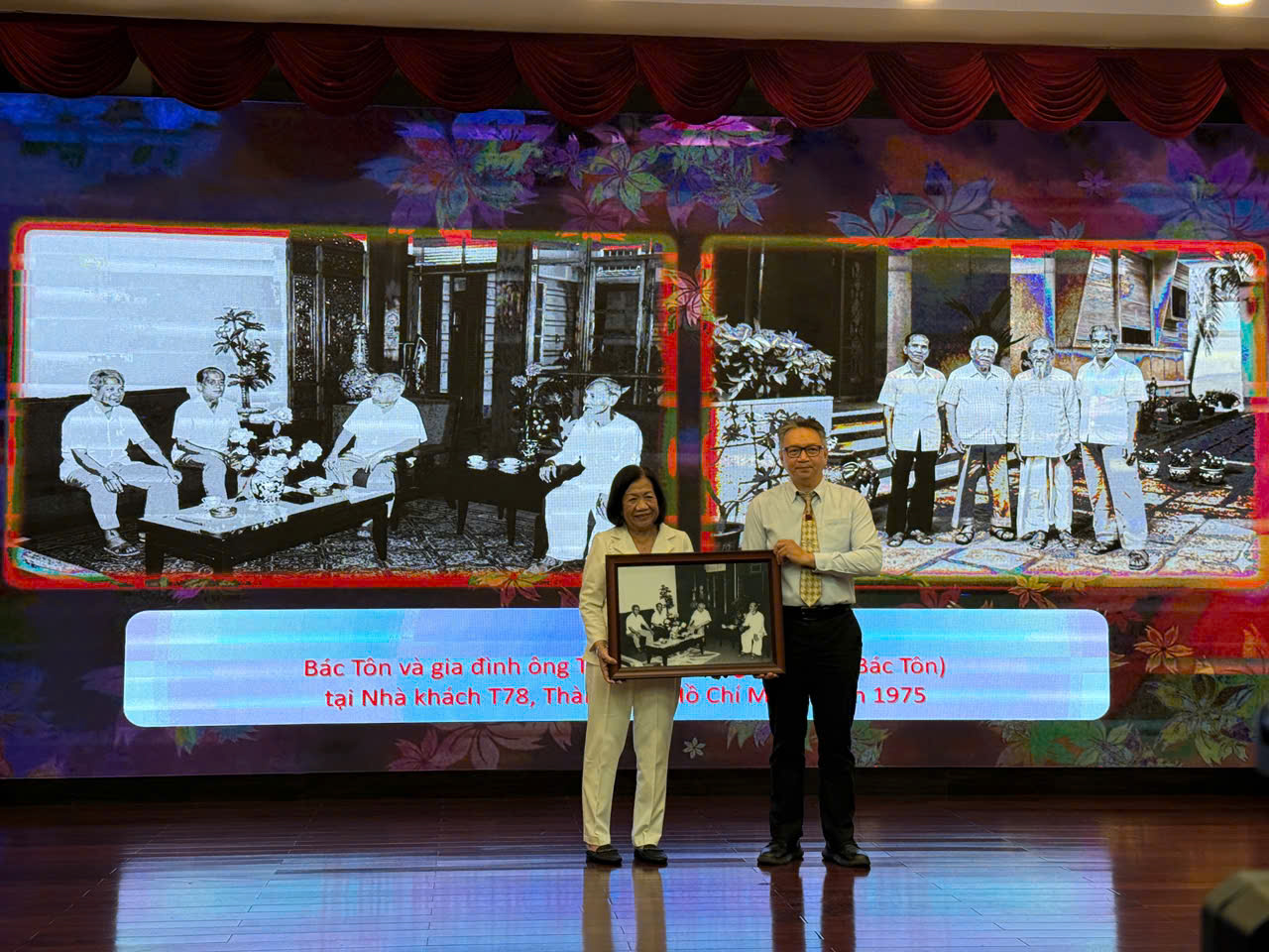 Tưởng niệm 46 năm ng&agrave;y mất của Chủ tịch T&ocirc;n Đức Thắng - Ảnh 4.