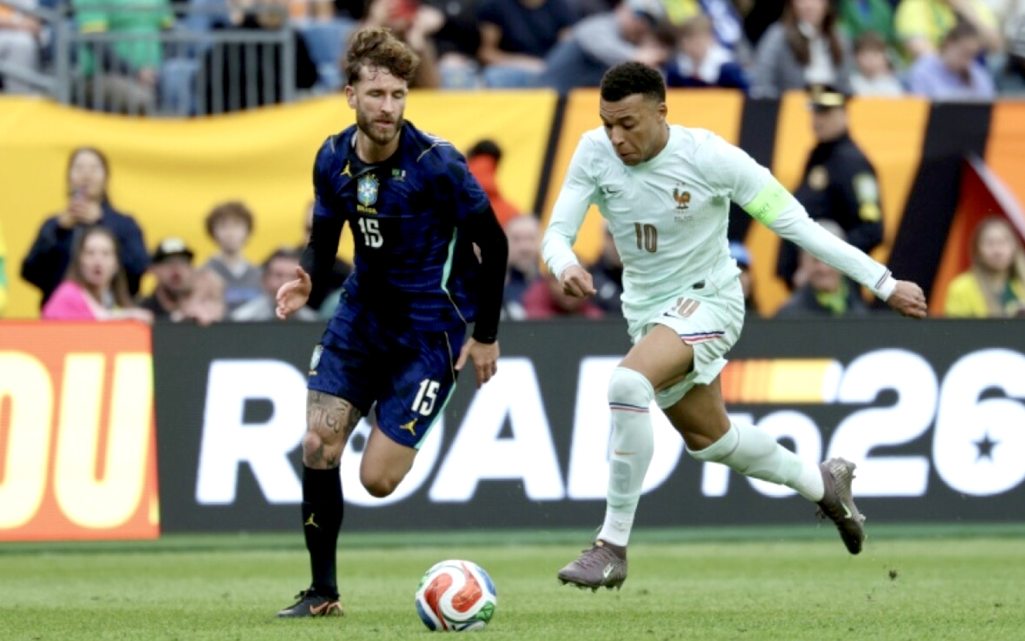 Ch&acirc;u &Acirc;u chốt đủ 16 suất dự World Cup 2026: Kịch t&iacute;nh v&agrave; nhiều bất ngờ - Ảnh 6.