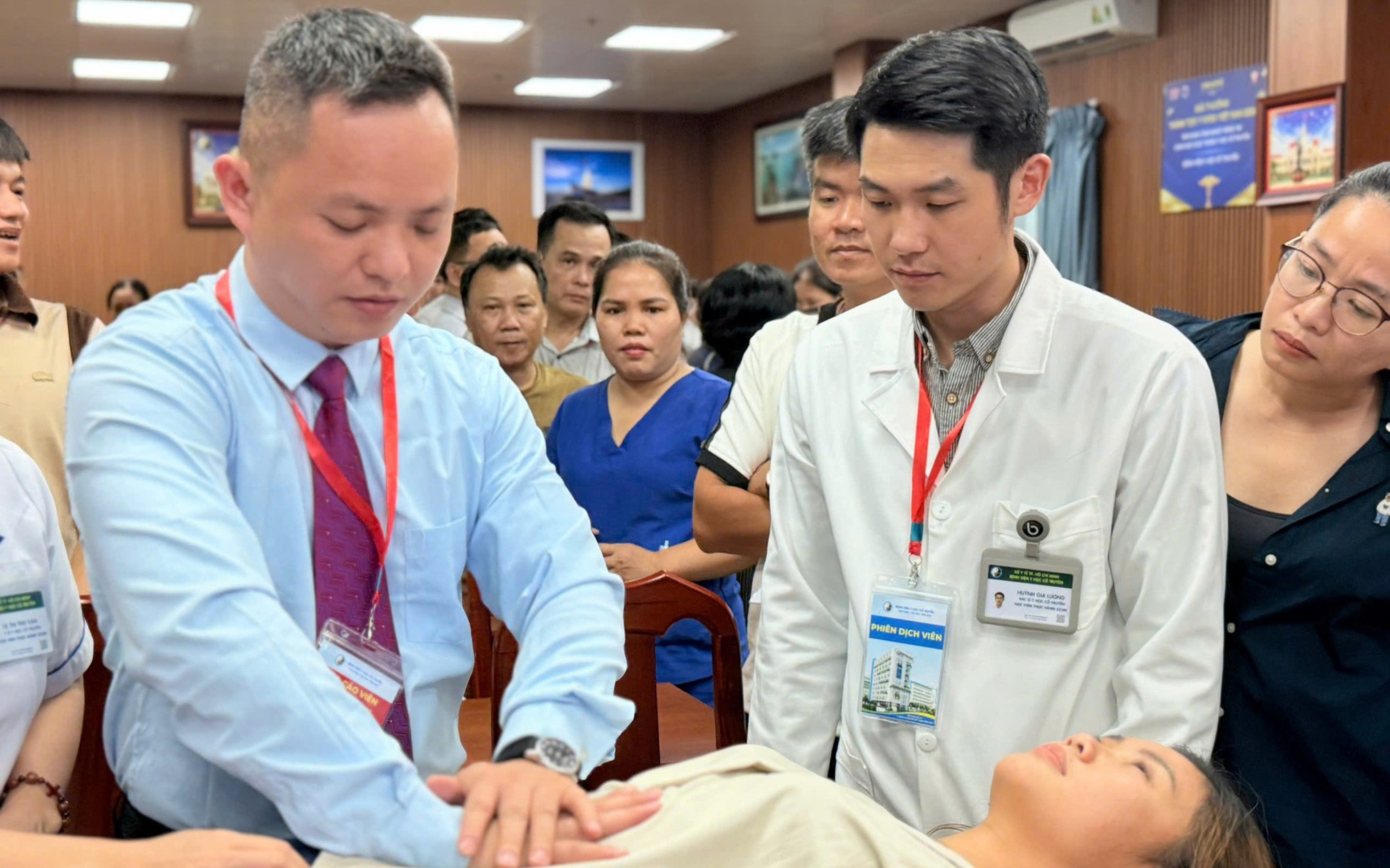 Trải nghiệm trị liệu và sản xuất thuốc để thu hút du lịch y tế