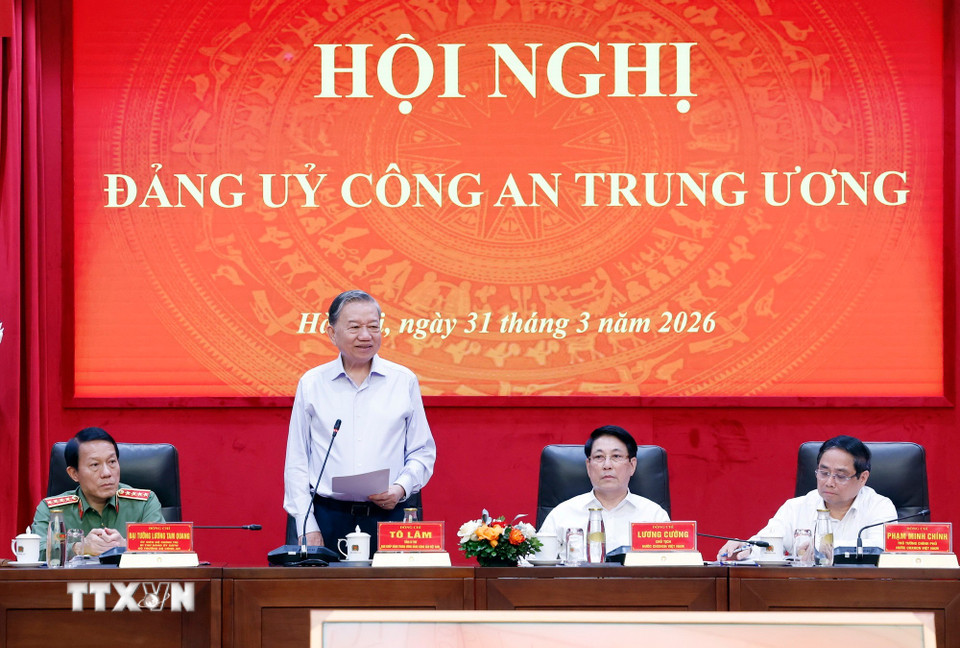 Tổng B&iacute; thư T&ocirc; L&acirc;m: X&acirc;y dựng lực lượng C&ocirc;ng an nh&acirc;n d&acirc;n c&aacute;ch mạng, ch&iacute;nh quy, tinh nhuệ, hiện đại - Ảnh 1.