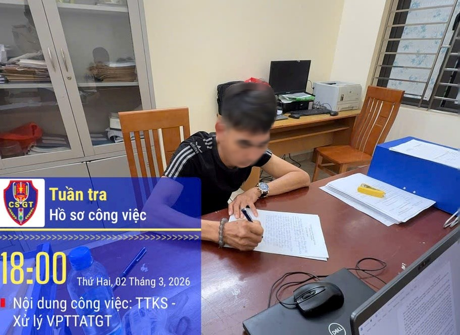 Xử phạt 2 người đ&agrave;n &ocirc;ng lạng l&aacute;ch đ&aacute;nh v&otilde;ng tr&ecirc;n quốc lộ 10 tại Hải Ph&ograve;ng - Ảnh 3.