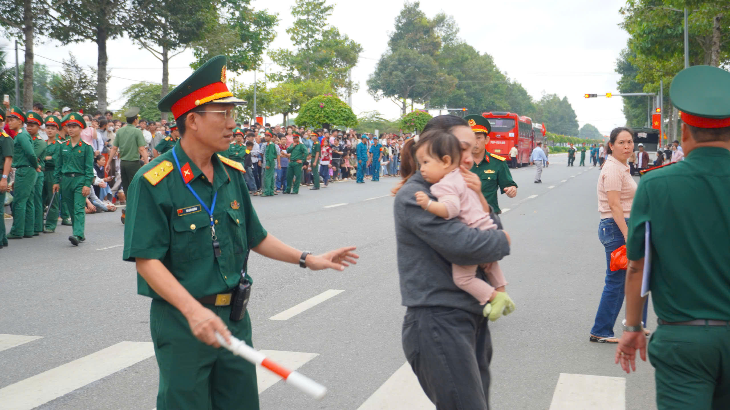 Sẵn s&agrave;ng nhận nhiệm vụ, r&egrave;n luyện v&igrave; Tổ quốc - Ảnh 6.
