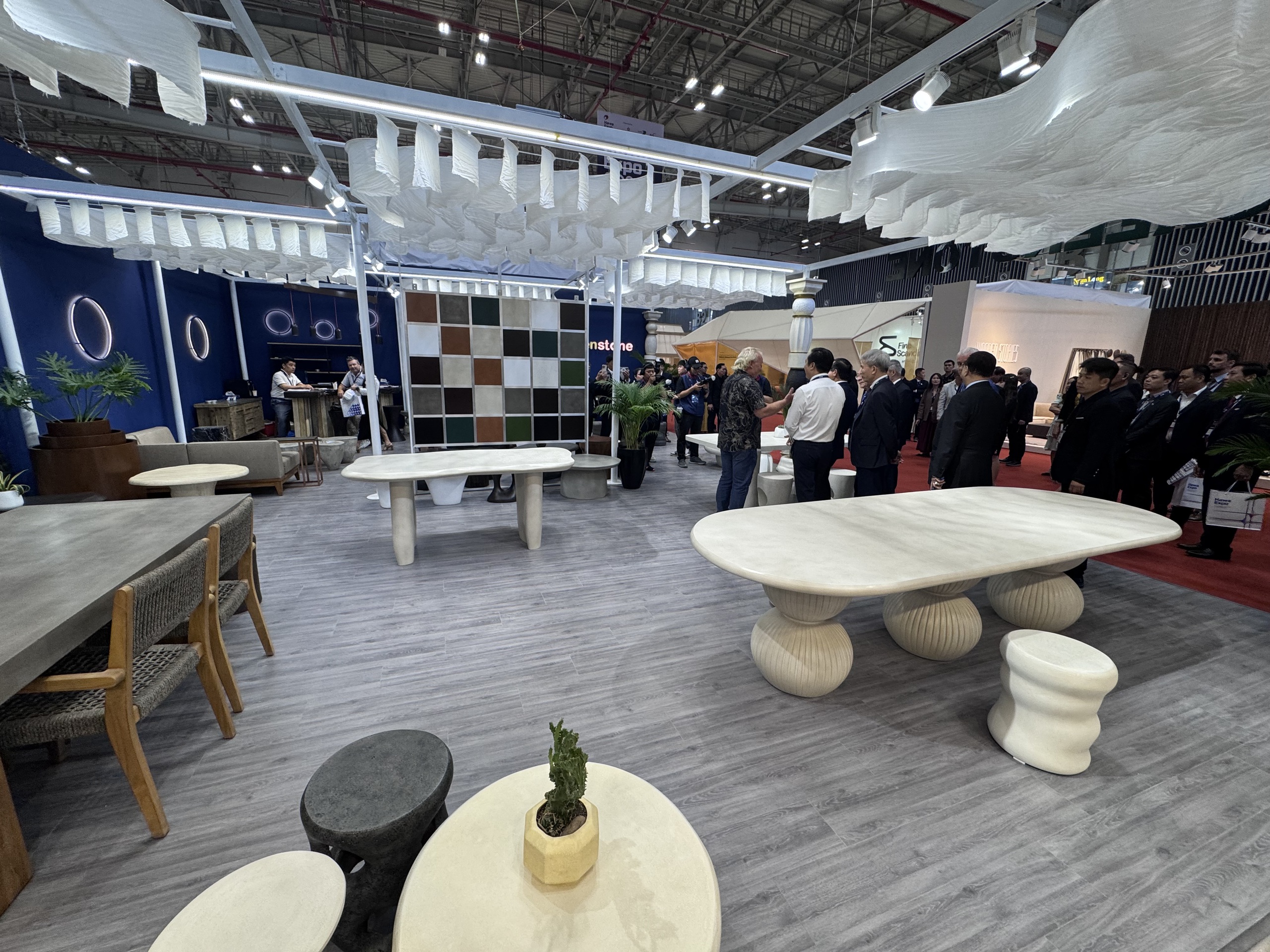 HawaExpo 2026 khai mạc, tạo đ&ograve;n bẩy giao thương cho mục ti&ecirc;u xuất khẩu nội thất 19 tỉ USD - Ảnh 2.