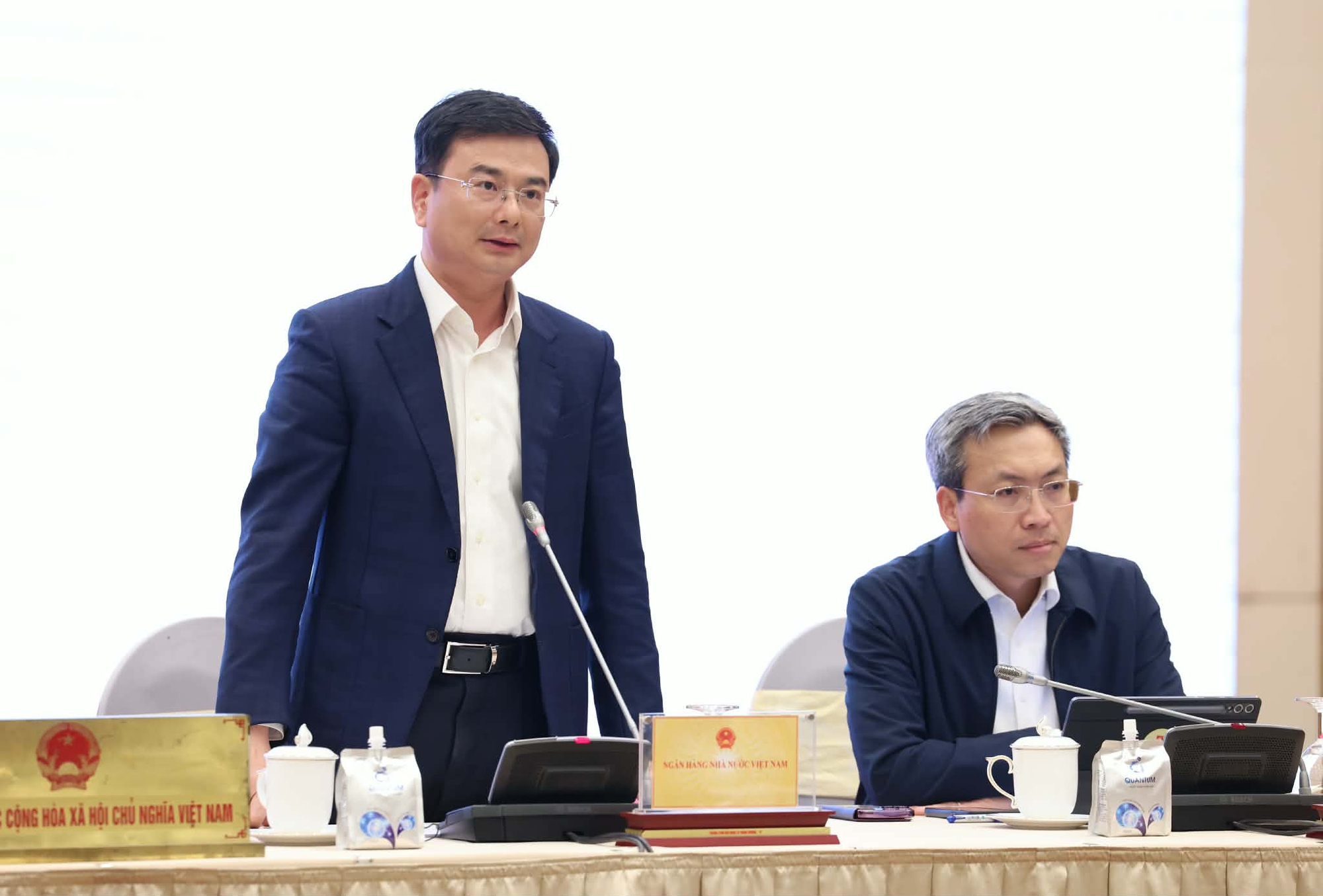Ph&oacute; Thống đốc NHNN về xung đột tại Trung Đ&ocirc;ng v&agrave; ảnh hưởng đến ch&iacute;nh s&aacute;ch tiền tệ 2026 - Ảnh 1.
