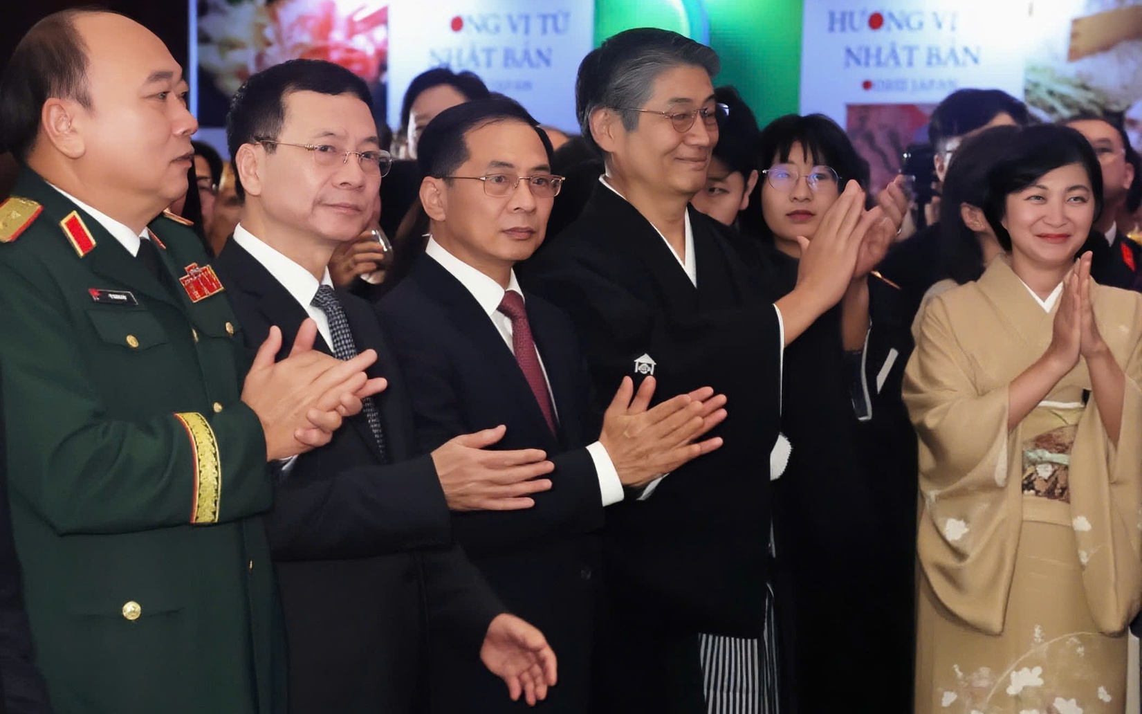 Lễ kỷ niệm 66 năm Ngày sinh Nhật hoàng: Thắt chặt quan hệ Việt - Nhật