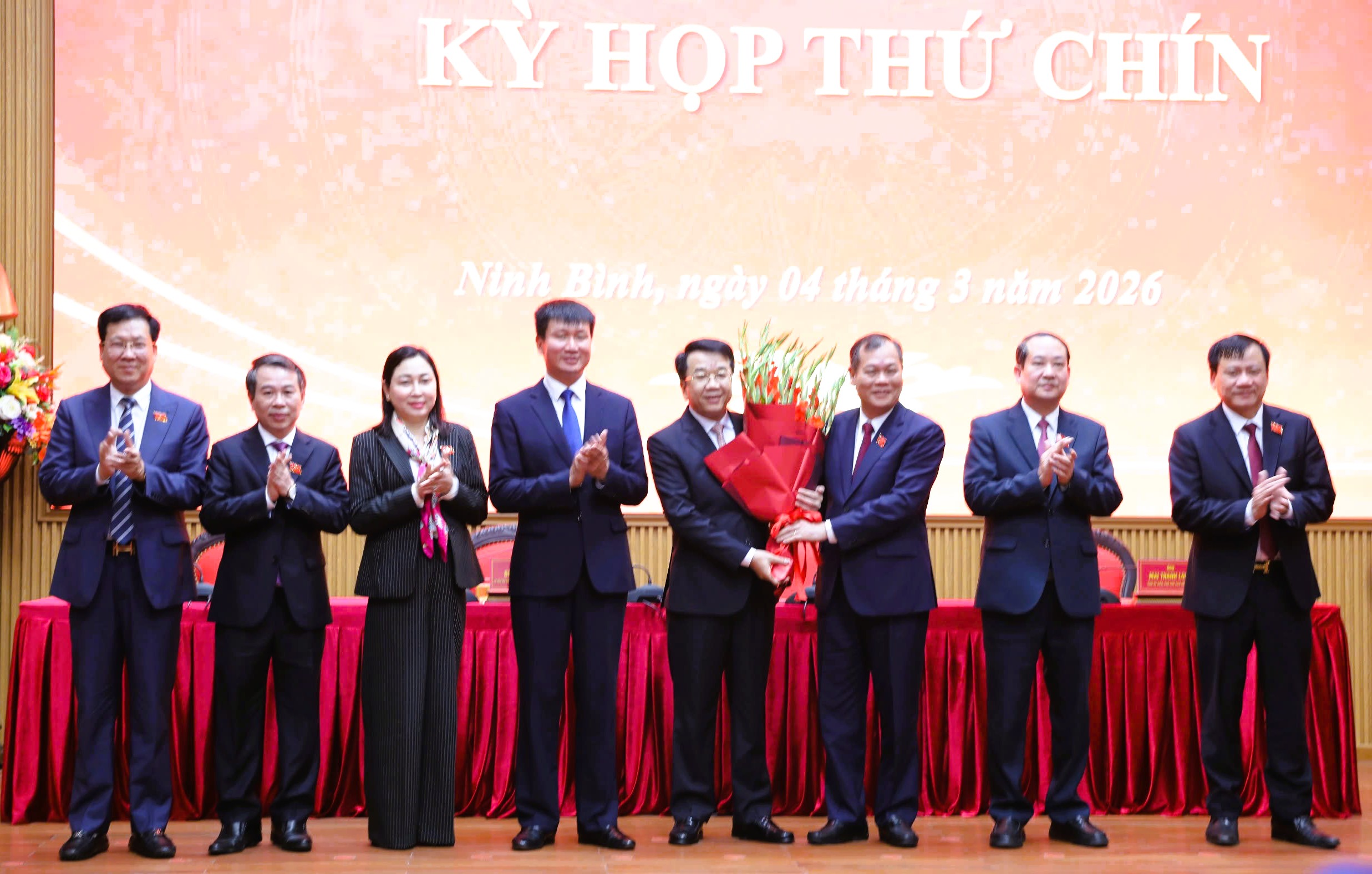 &Ocirc;ng Nguyễn Thanh B&igrave;nh giữ chức Chủ tịch UBND tỉnh Ninh B&igrave;nh - Ảnh 2.