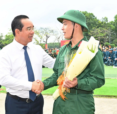 - Ảnh 2.