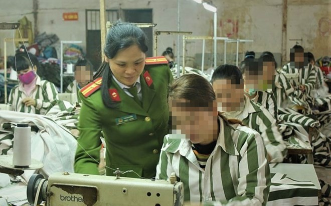 Bộ Công an đề xuất phạm nhân được gọi video call, nhận tiền gửi từ người thân qua mã QR