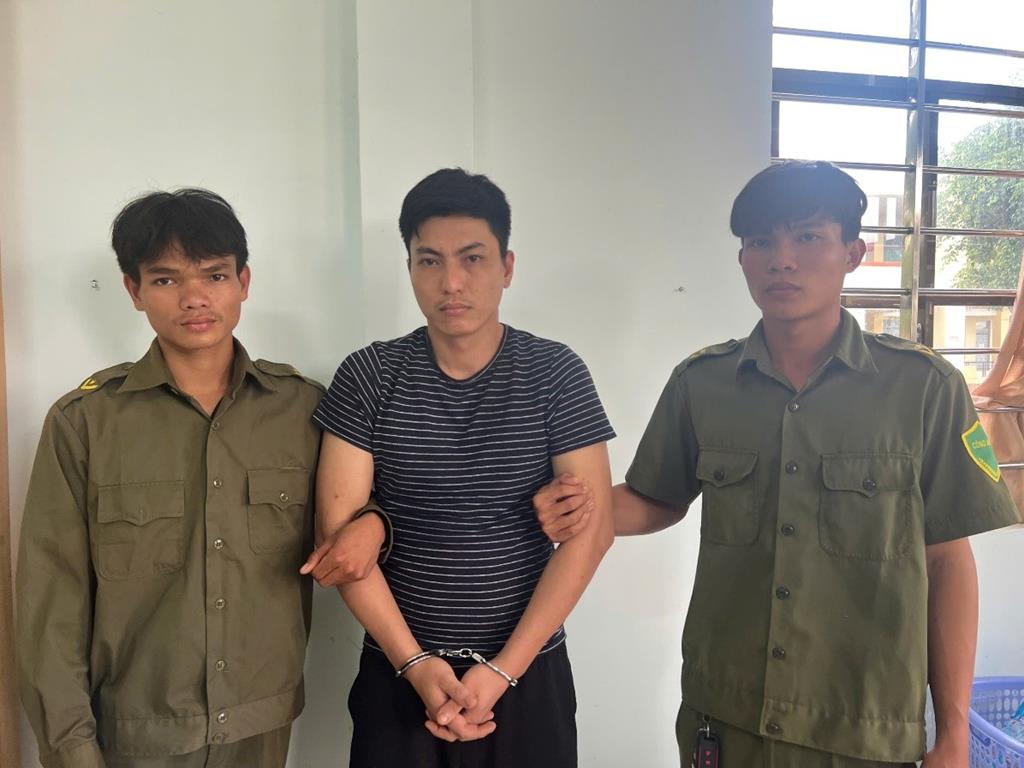 Gã đàn ông dùng rựa tấn công cha mẹ vợ cũ ở Đồng Nai - Ảnh 1.