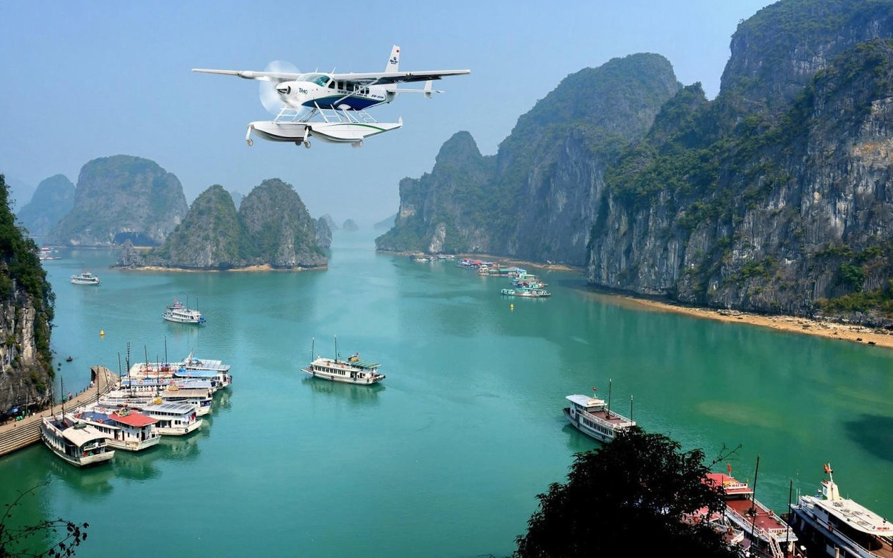 Dừng vĩnh viễn dịch vụ bay thủy phi cơ ngắm vịnh Hạ Long