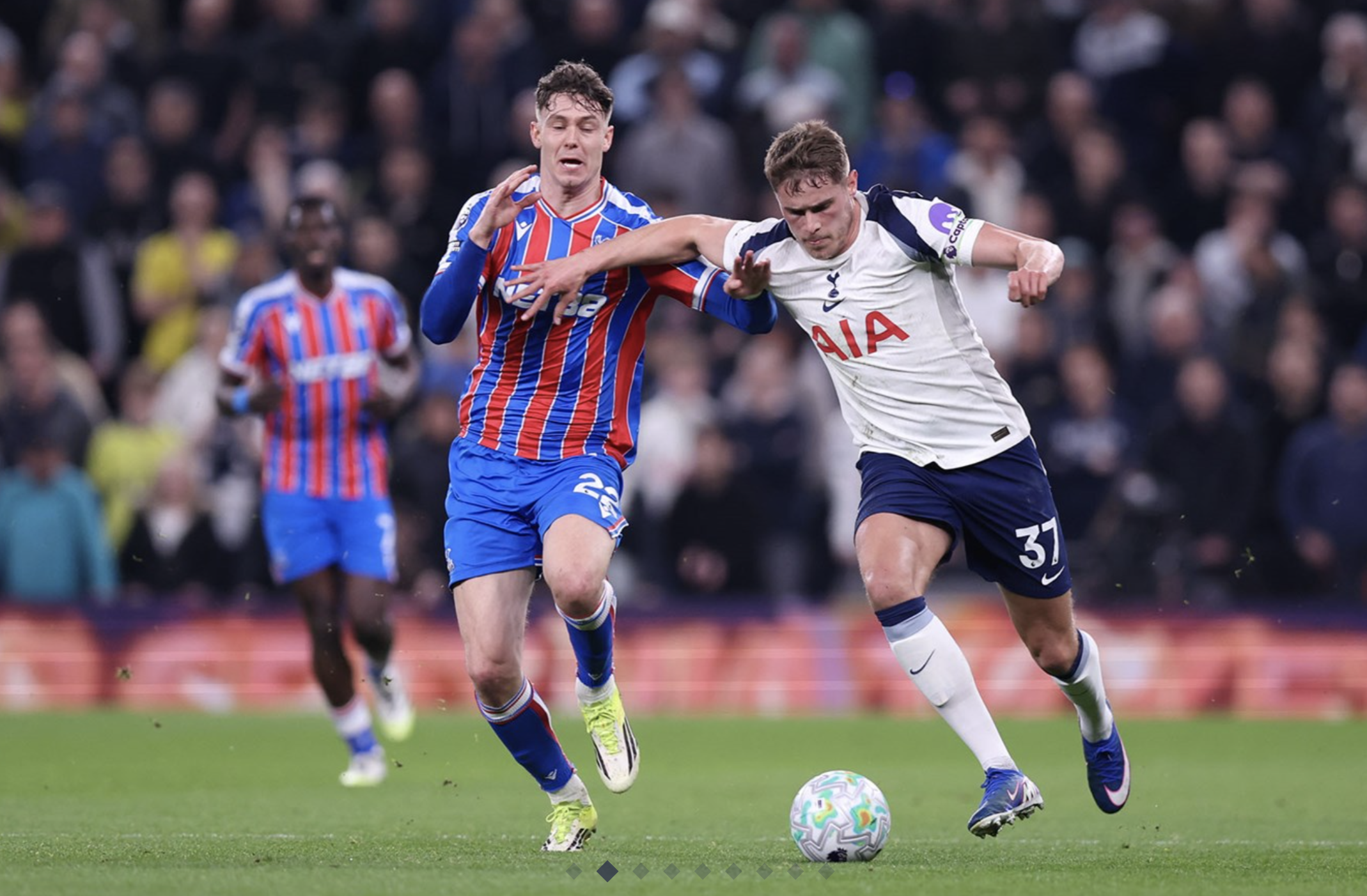 Tottenham sụp đổ 10 phút bù giờ, thua sốc Crystal Palace sân nhà - Ảnh 3.
