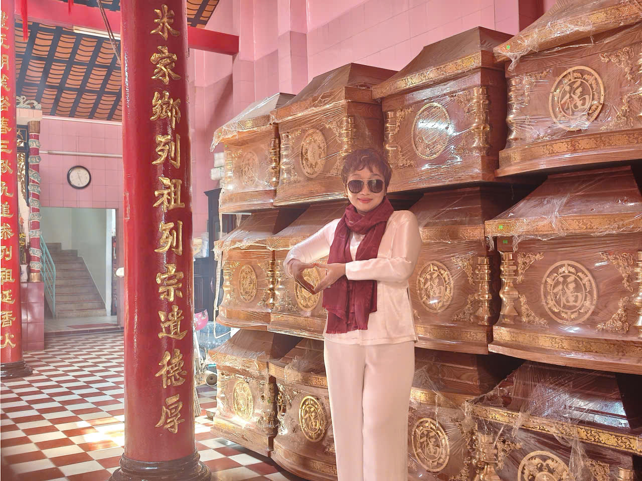 Nghệ sĩ Đức Xu&acirc;n trao qu&agrave; từ thiện v&agrave; tham dự Lễ hội tại Cần Thơ - Ảnh 4.