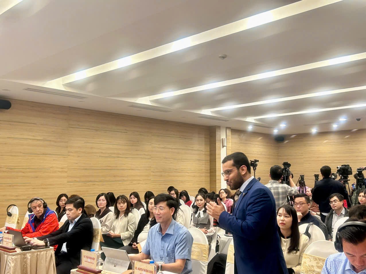 Gia Lai họp b&aacute;o quốc tế về Năm Du lịch quốc gia 2026 &ldquo;Đại ng&agrave;n chạm biển xanh&rdquo; - Ảnh 1.