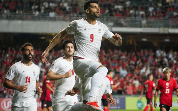 Iraq y&ecirc;u cầu FIFA ho&atilde;n trận play-off World Cup - Ảnh 3.