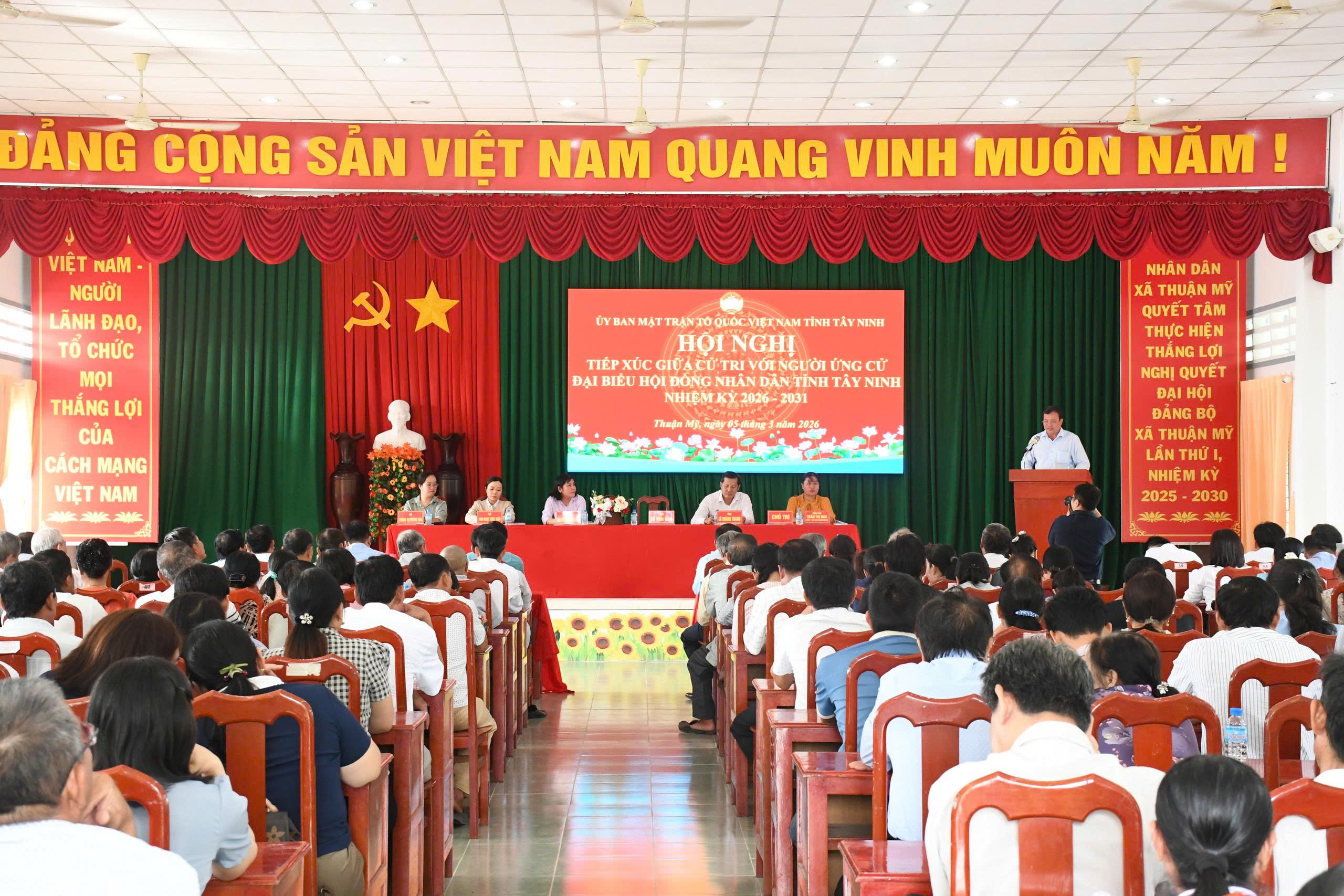 Chủ tịch UBND tỉnh Tây Ninh nhấn mạnh trách nhiệm lớn lao trước nhân dân năm 2026 - Ảnh 4.