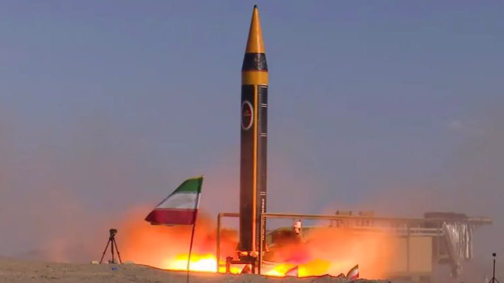 Iran phóng tên lửa Khorramshahr-4 vào Israel, Azerbaijan tố UAV Iran tấn công lãnh thổ - Ảnh 1.