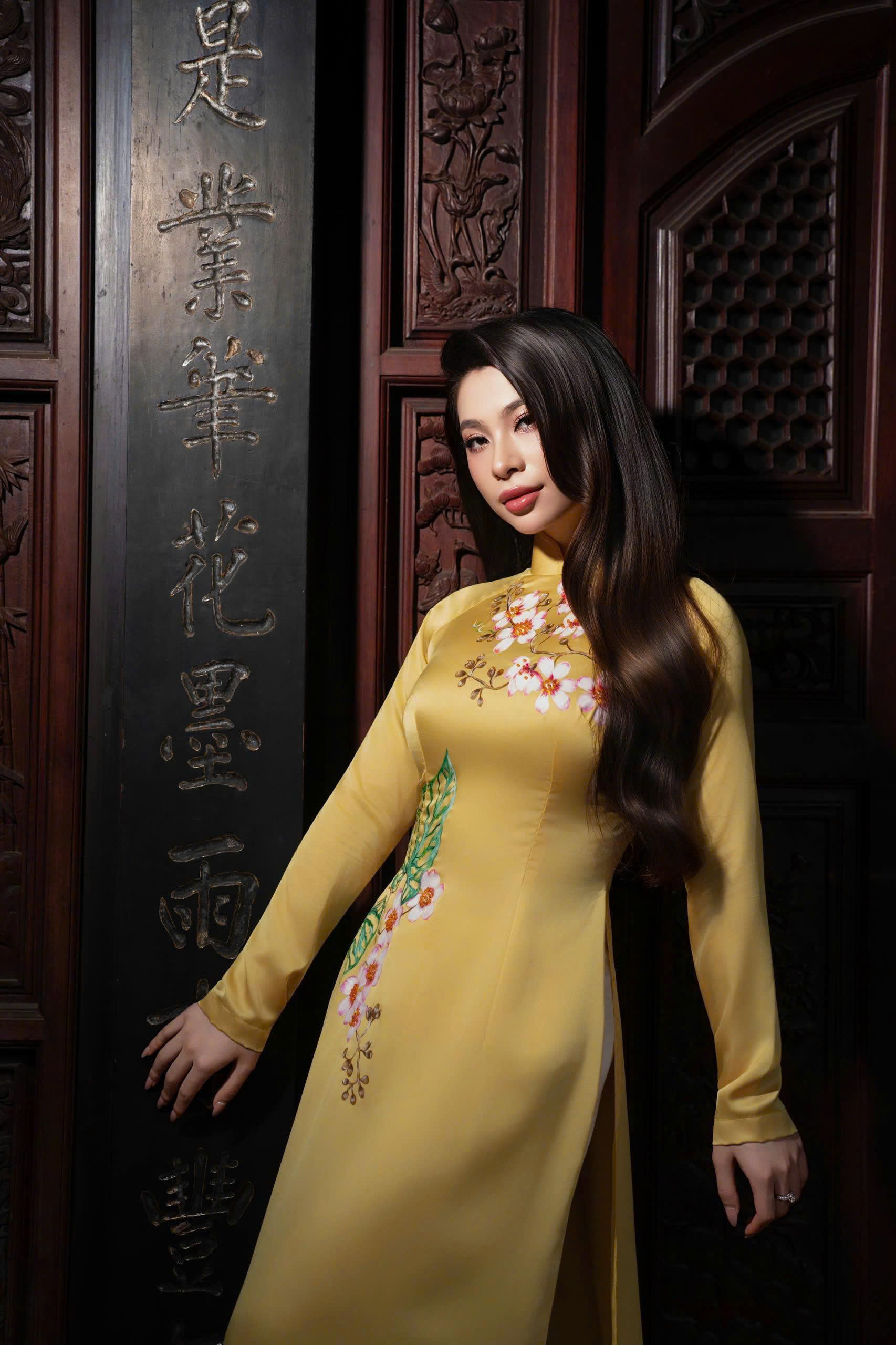 Nhan sắc "đả nữ đời đầu" Lý Hương và con gái Jessica - Ảnh 15.