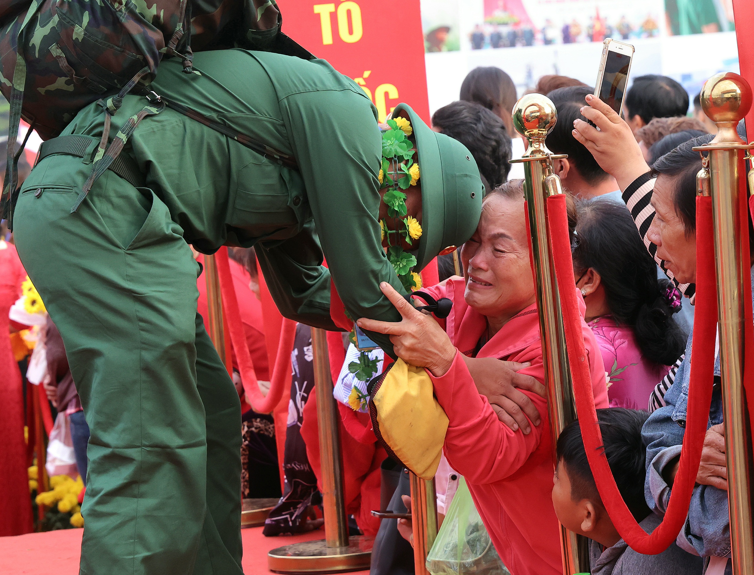Thông điệp của Chủ tịch UBND TP Cần Thơ tại lễ giao nhận quân 2026 - Ảnh 7.