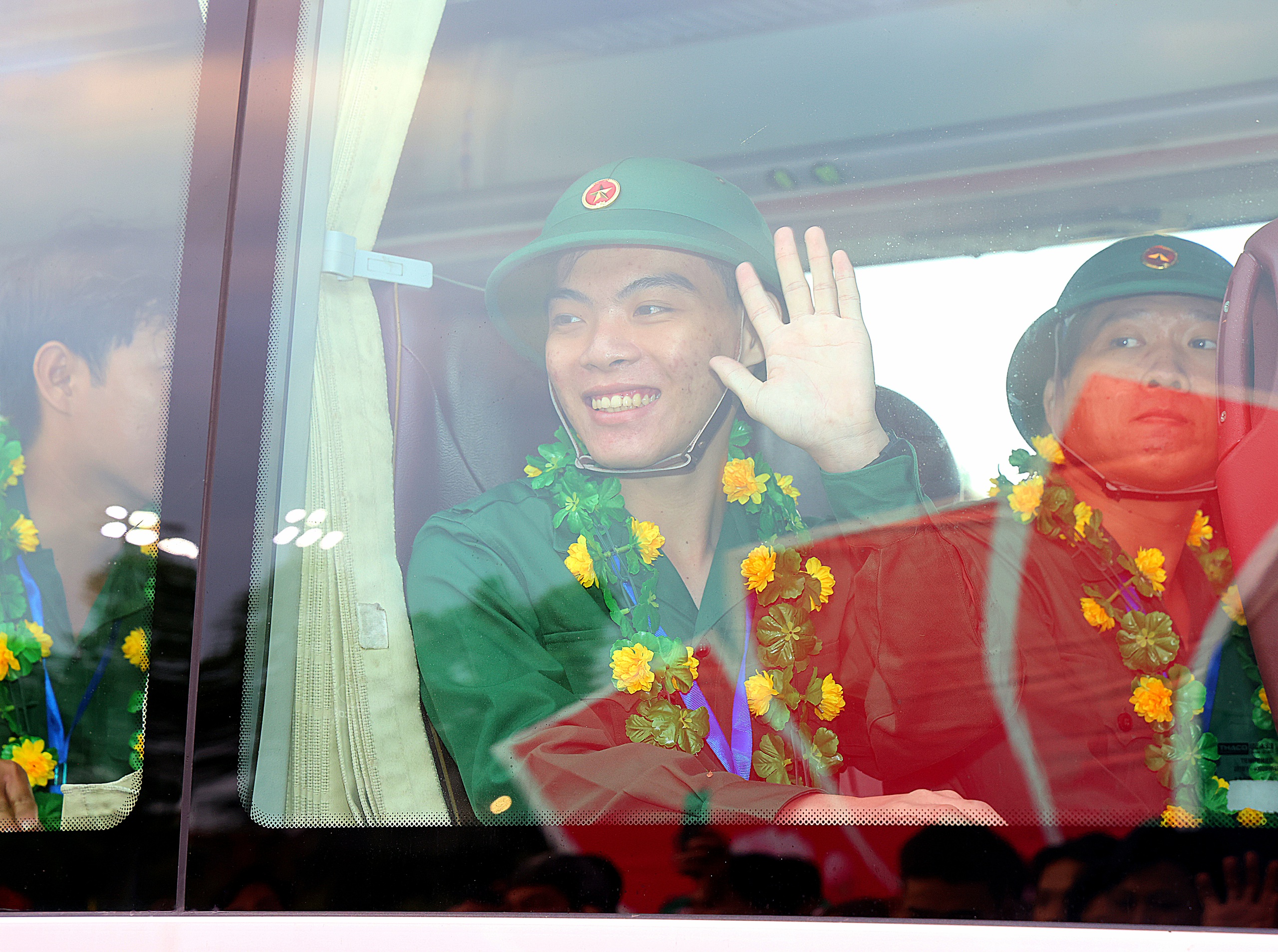 Thông điệp của Chủ tịch UBND TP Cần Thơ tại lễ giao nhận quân 2026 - Ảnh 8.