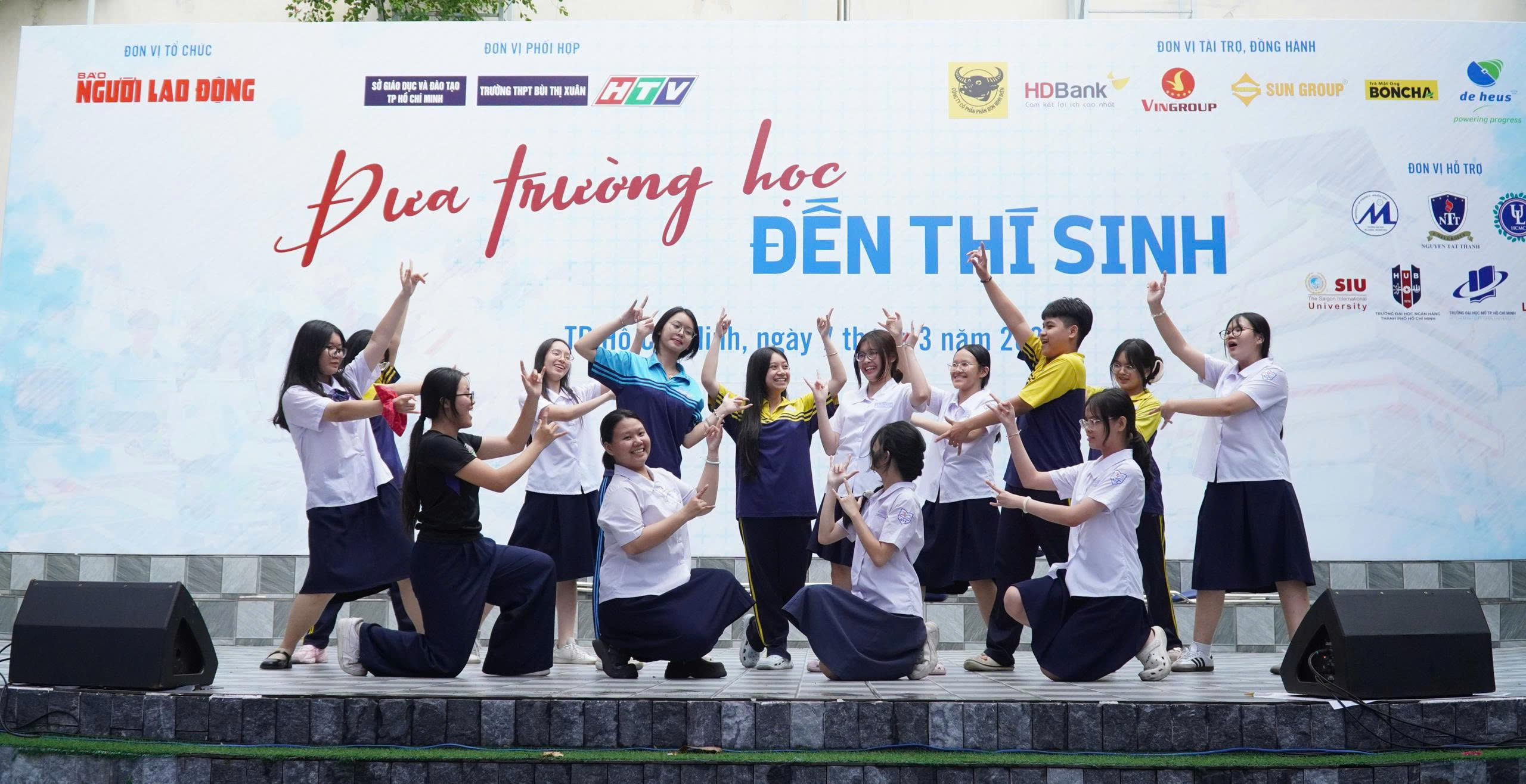 Hôm nay, khai mạc "Đưa trường học đến thí sinh" tại TP HCM - Ảnh 1.