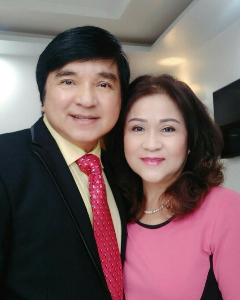 Nghệ sĩ Ch&iacute; T&acirc;m t&igrave;m lại tờ rơi 50 năm trước v&agrave; nhớ duy&ecirc;n nợ đời nghệ sĩ - Ảnh 1.