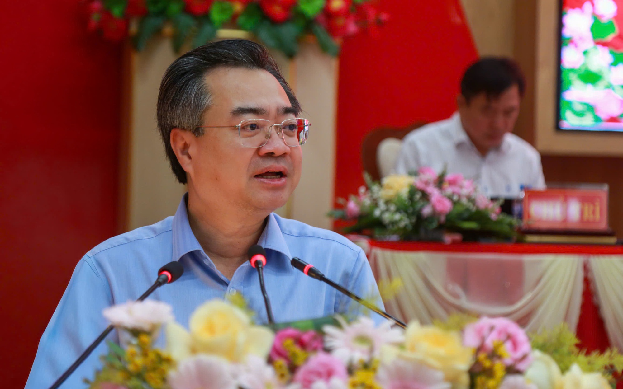Trưởng Ban Chính sách, chiến lược Trung ương Nguyễn Thanh Nghị tiếp xúc cử tri tại Đắk Lắk