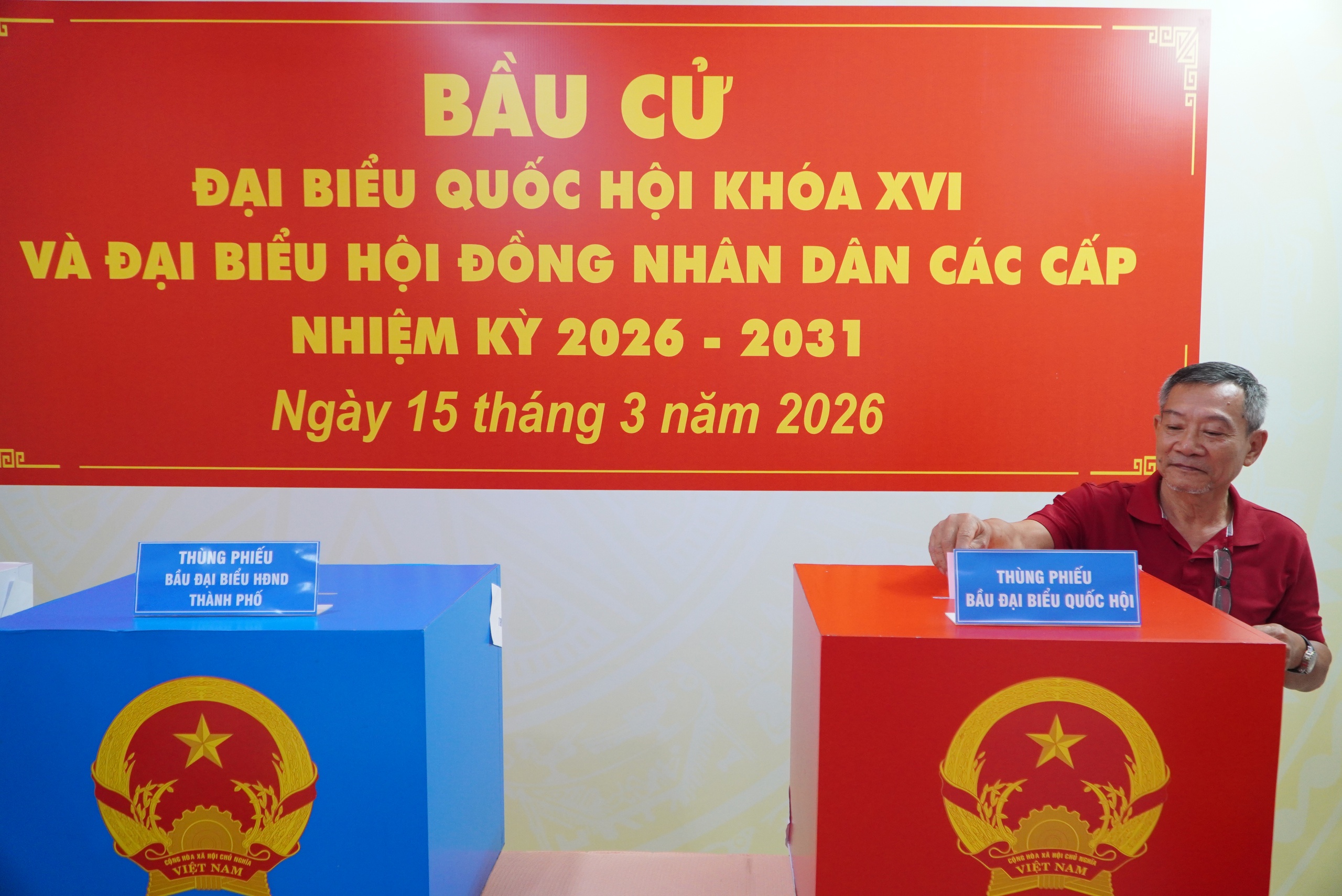 Cận cảnh buổi bầu cử thử nghiệm tại phường Diên Hồng, TPHCM - Ảnh 7.