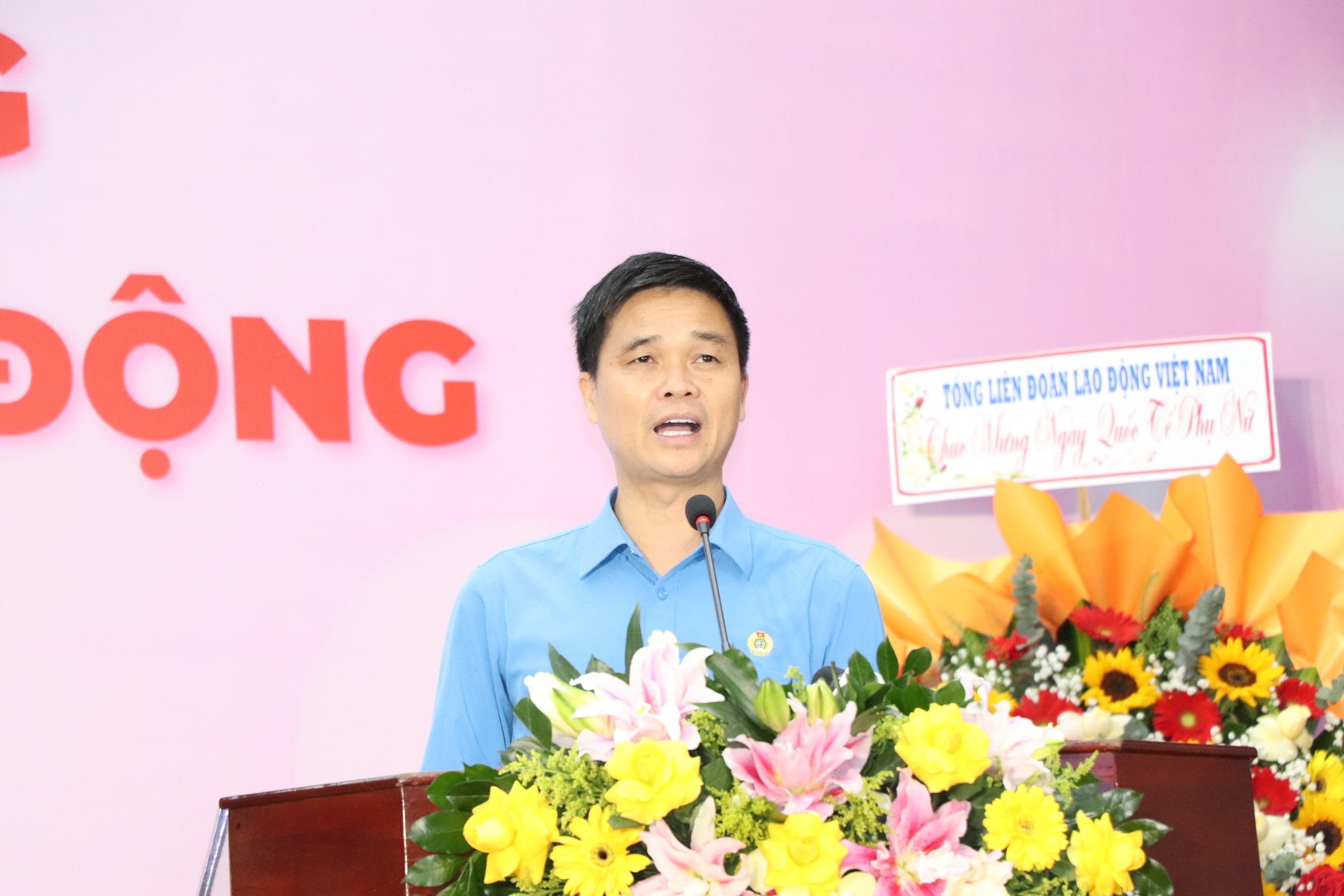 Đà Nẵng phát động cuộc thi viết về gương tốt trong công nhân lao động - Ảnh 2.