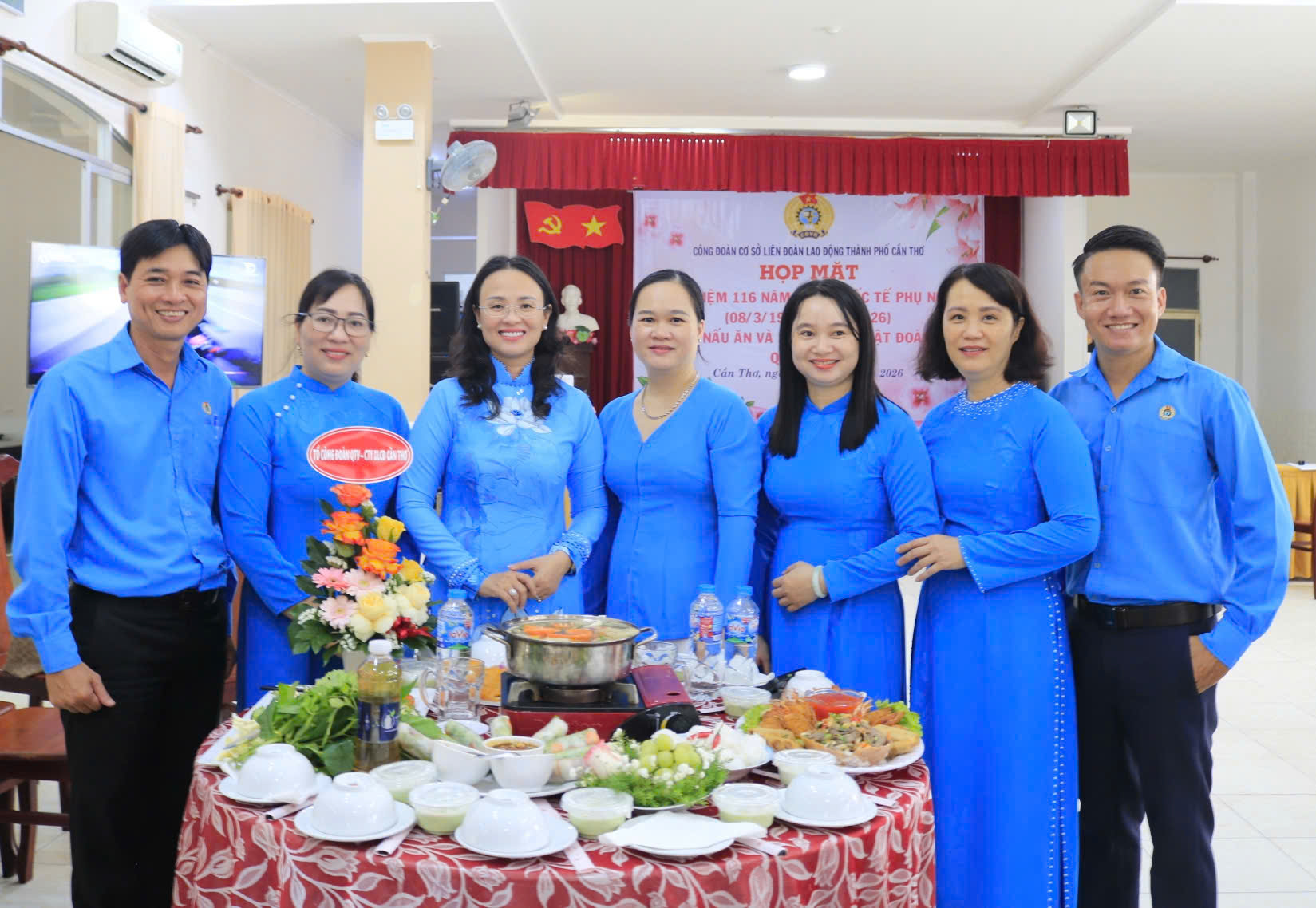 Thông điệp của Chủ tịch LĐLĐ TP Cần Thơ gửi đến nữ cán bộ Công đoàn ngày 8-3 - Ảnh 2.