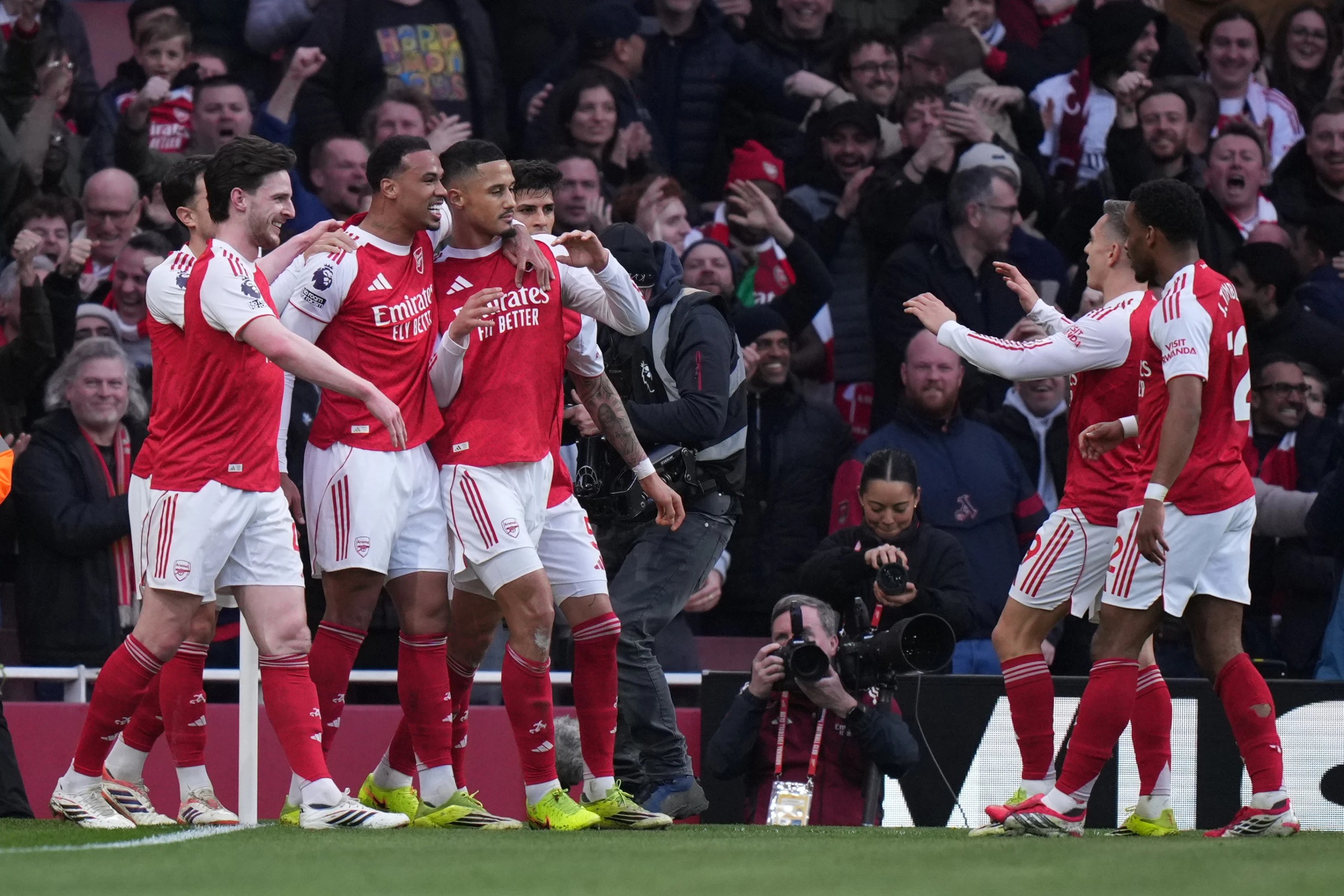 Arsenal mất vị thế ứng vi&ecirc;n số 1 v&ocirc; địch Champions League - Ảnh 1.