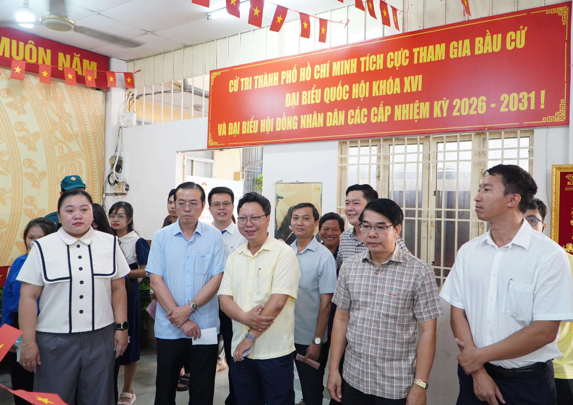 Cận cảnh buổi bầu cử thử nghiệm tại phường Diên Hồng, TPHCM - Ảnh 8.