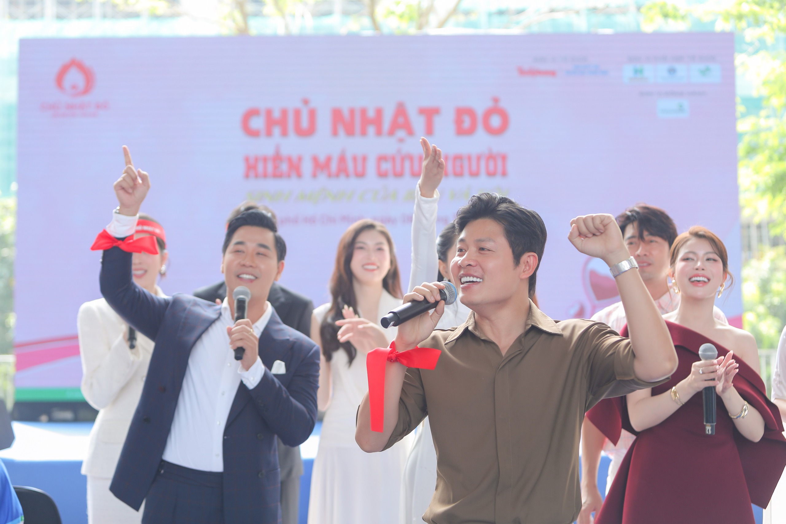 Thứ trưởng Nguyễn Tri Thức: Kh&ocirc;ng c&oacute; m&aacute;u, b&aacute;c sĩ giỏi đến đ&acirc;u cũng kh&oacute; cứu người bệnh - Ảnh 6.
