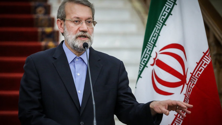 Iran tuy&ecirc;n bố bắt binh sĩ Mỹ - Ảnh 1.