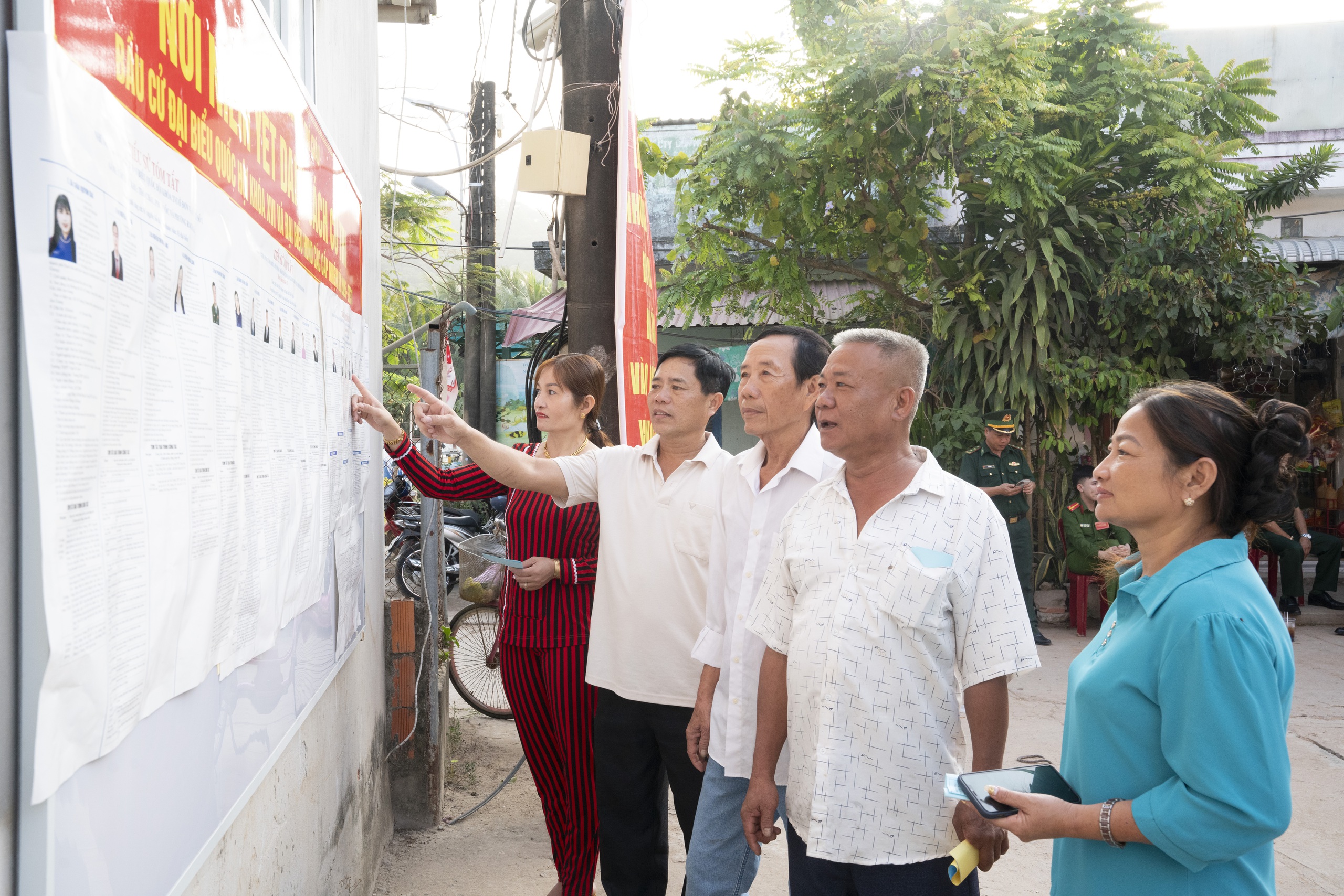 Cử tri Thổ Châu nô nức bầu cử sớm đại biểu Quốc hội năm 2026 - Ảnh 5.
