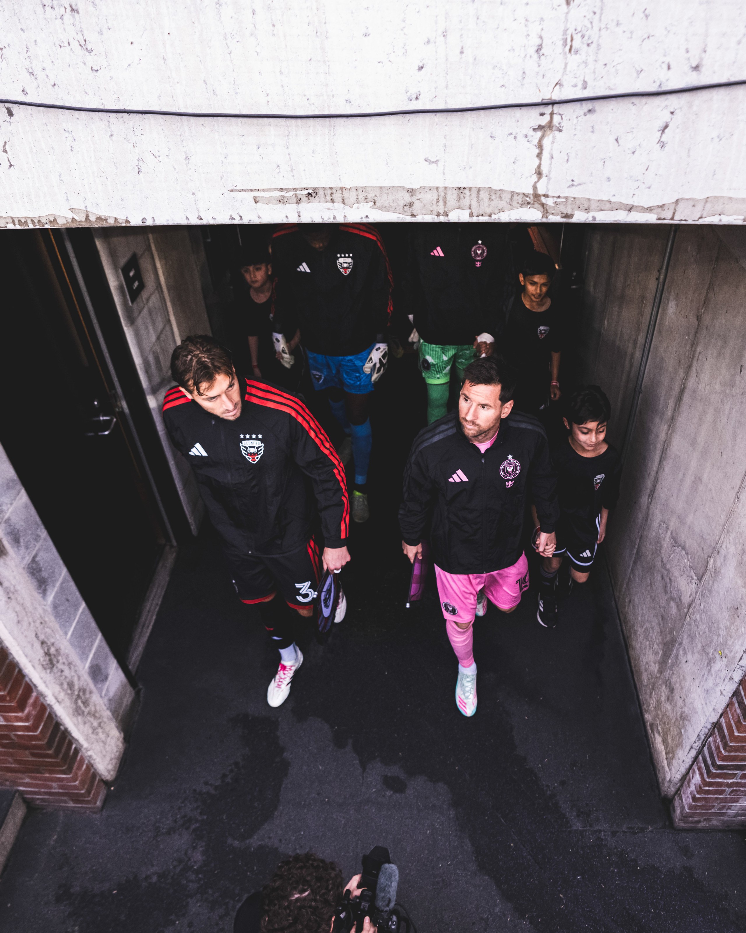 Tiếp Messi, các đội tại MLS phải mượn sân cách xa hơn 200km - Ảnh 1.