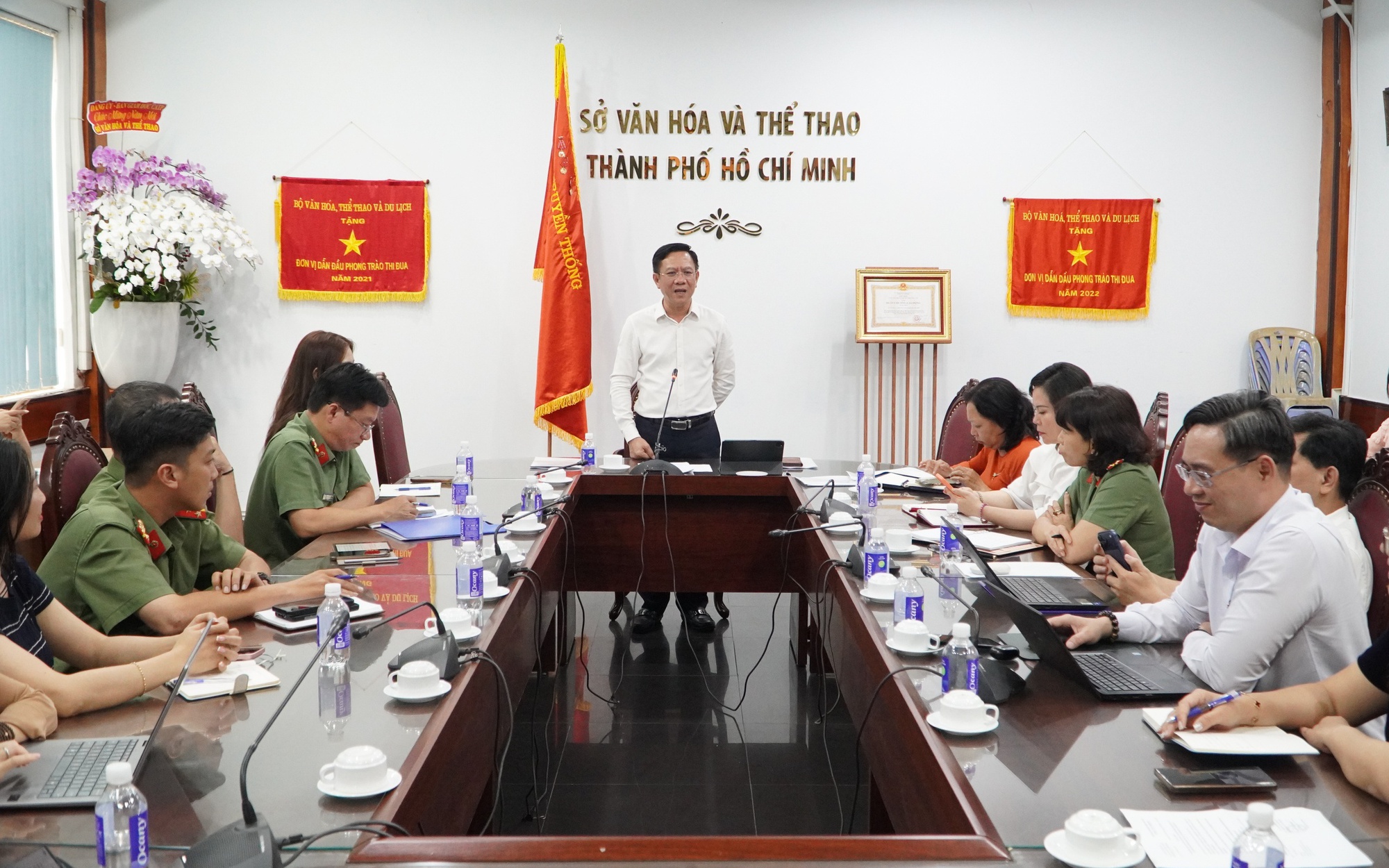 Hoa hậu, nam vương tham gia lan tỏa thông tin về bầu cử ở TPHCM