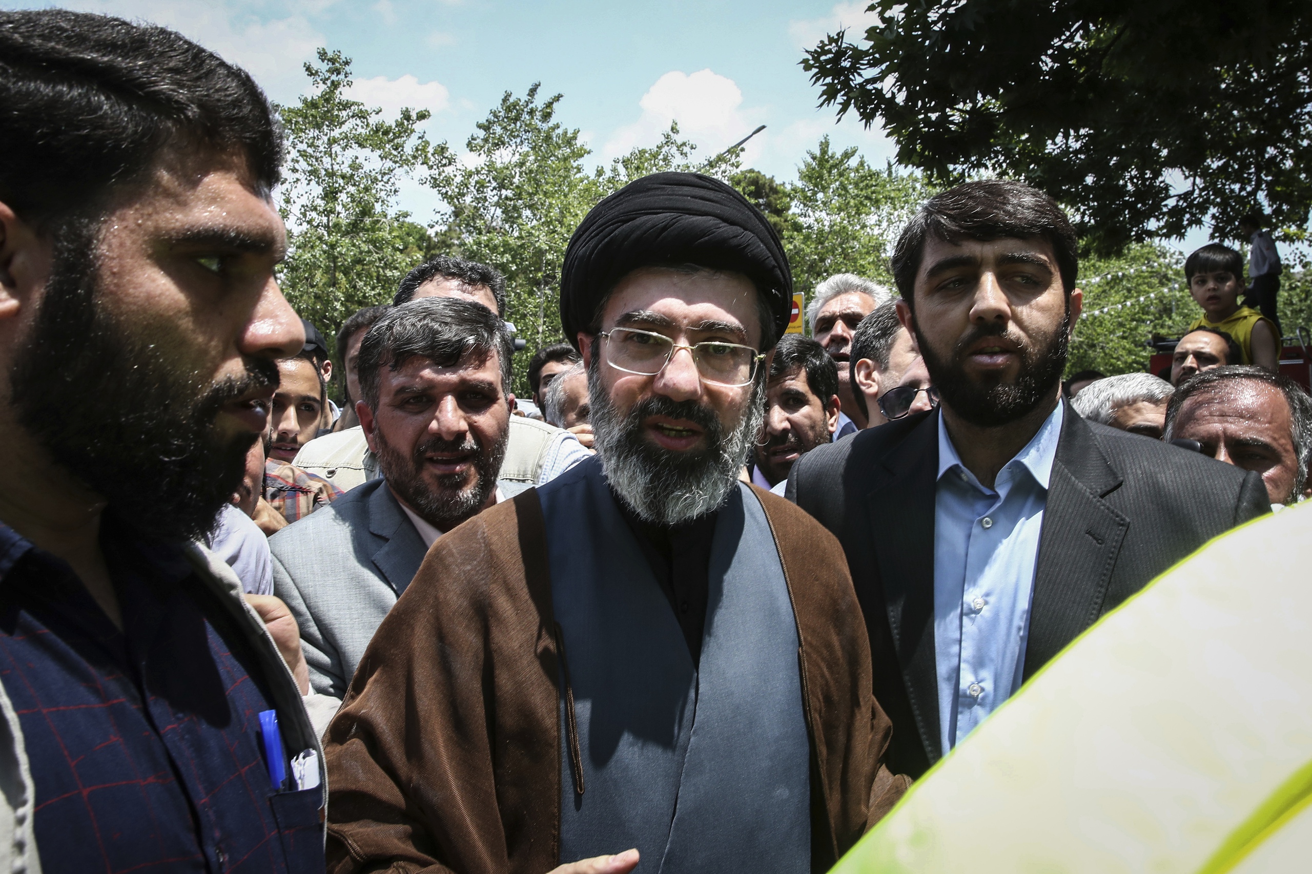 Iran c&oacute; l&atilde;nh tụ tối cao mới - Ảnh 1.
