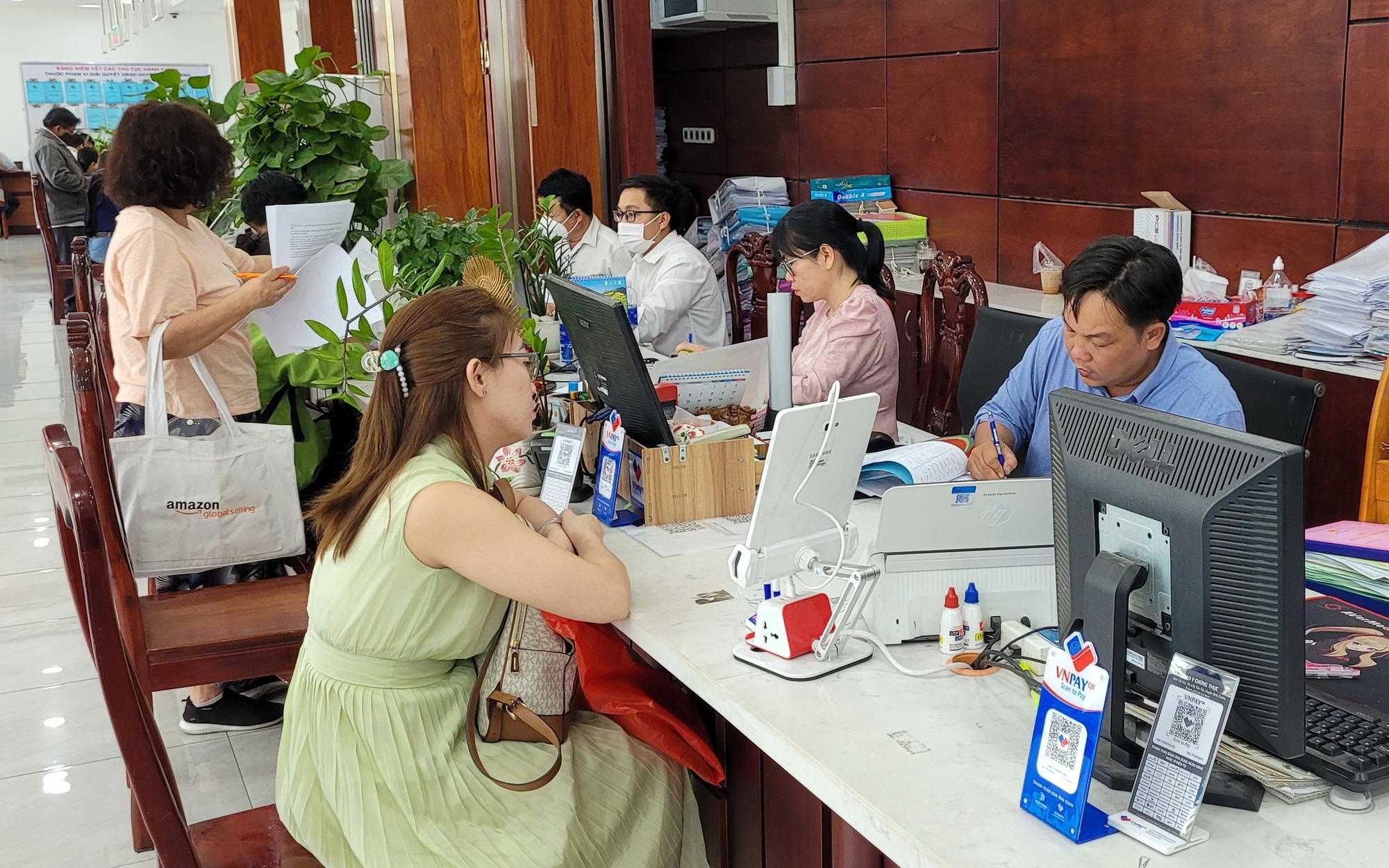 Nếu tăng 8%, lương cơ sở sẽ lên mức bao nhiêu mỗi tháng?