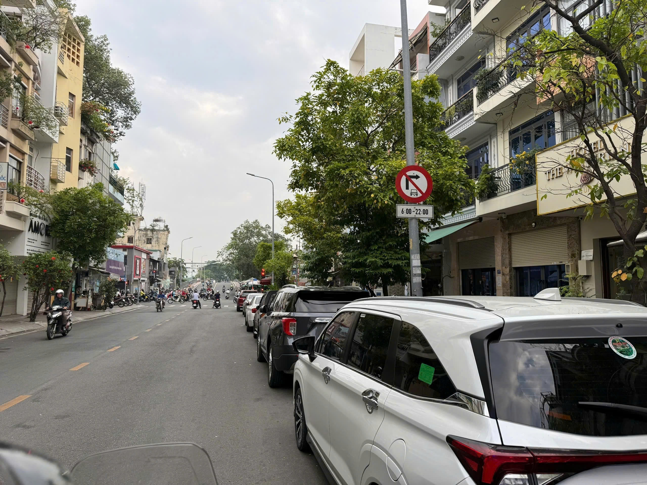 Người dân chú ý một tuyến đường ở trung tâm TPHCM để tránh bị phạt - Ảnh 2.