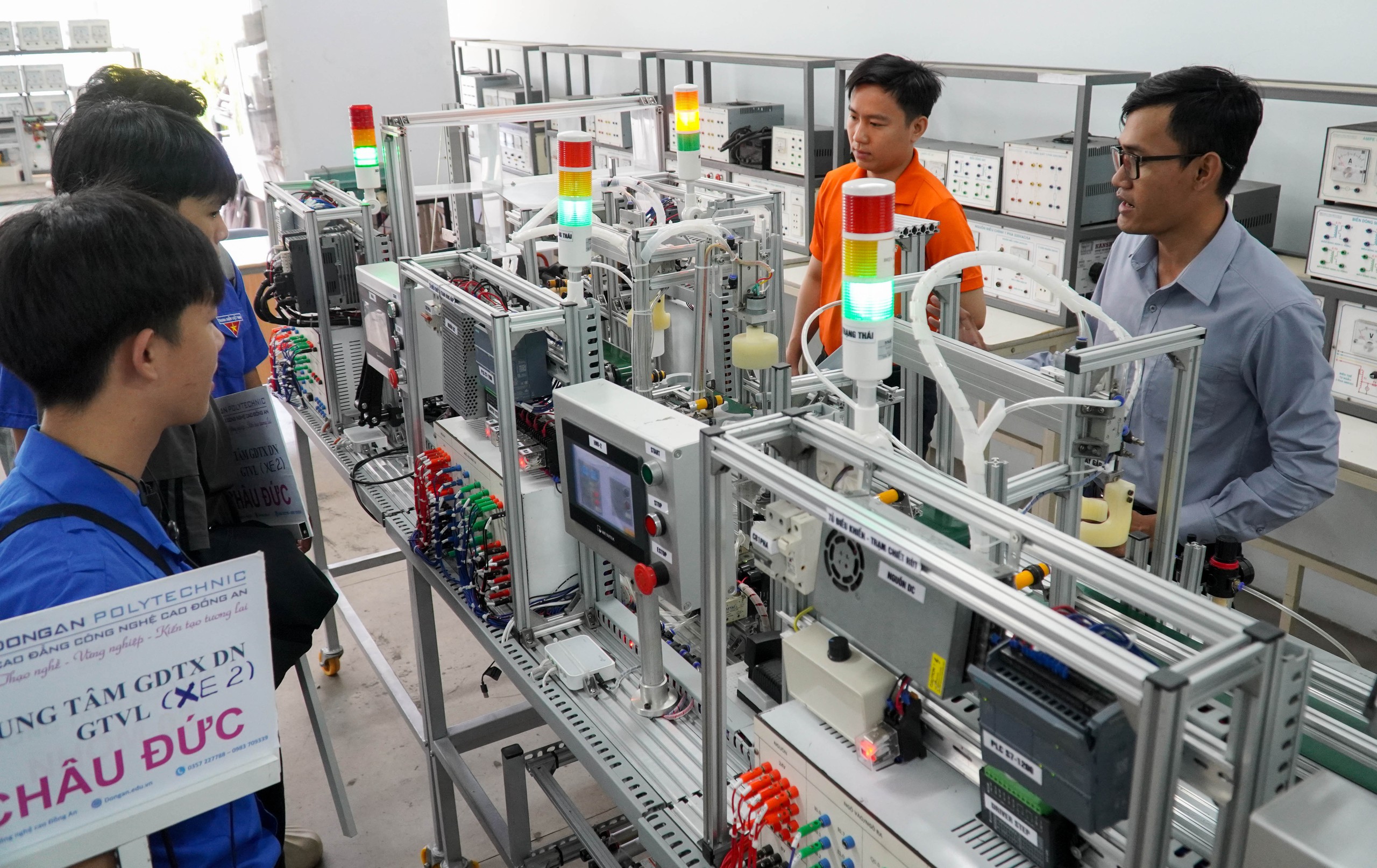 Một doanh nghiệp t&agrave;i trợ học ph&iacute; 100%, sinh vi&ecirc;n học nghề c&oacute; th&ecirc;m phụ cấp - Ảnh 1.