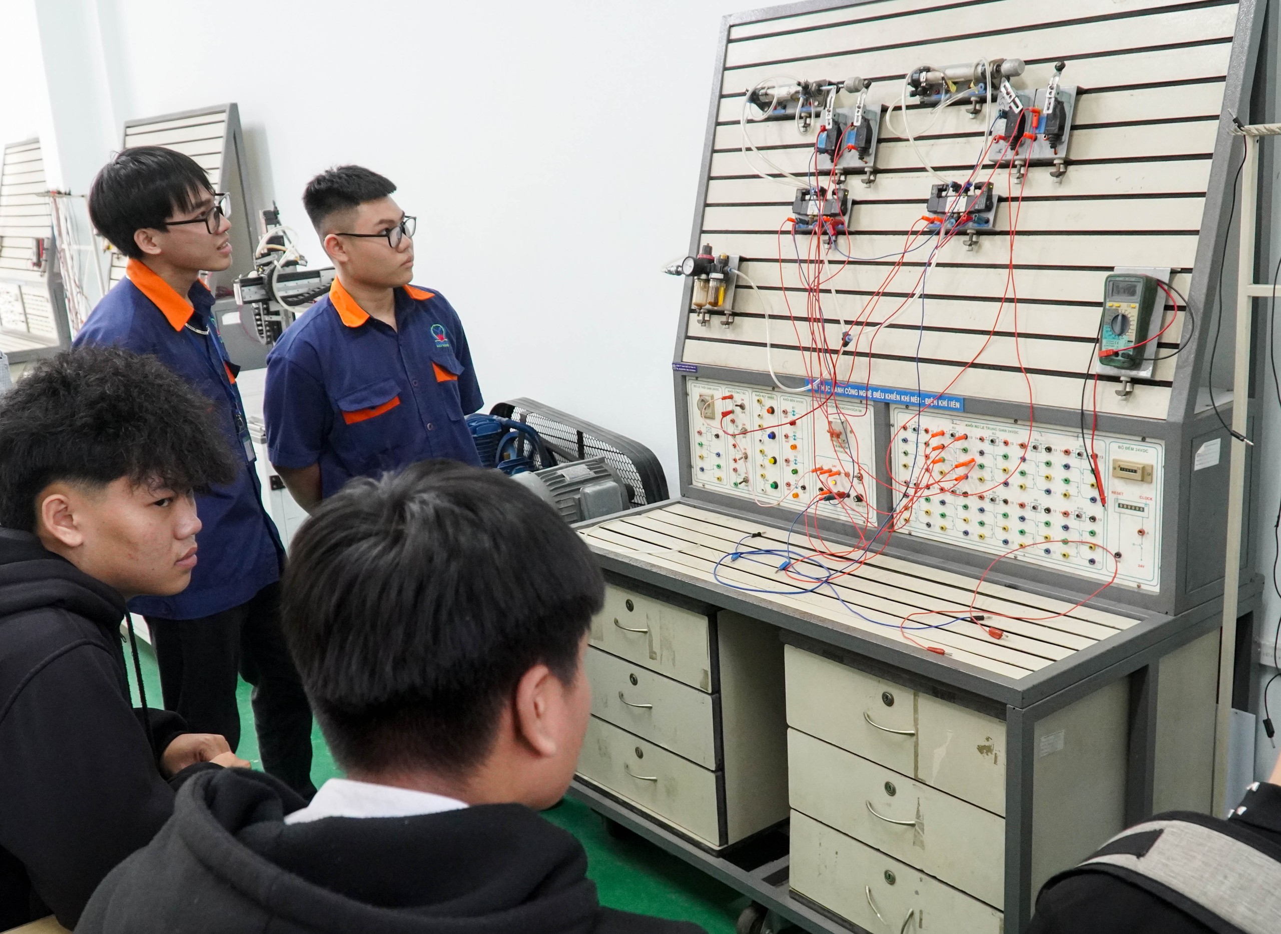 Một doanh nghiệp t&agrave;i trợ học ph&iacute; 100%, sinh vi&ecirc;n học nghề c&oacute; th&ecirc;m phụ cấp - Ảnh 2.